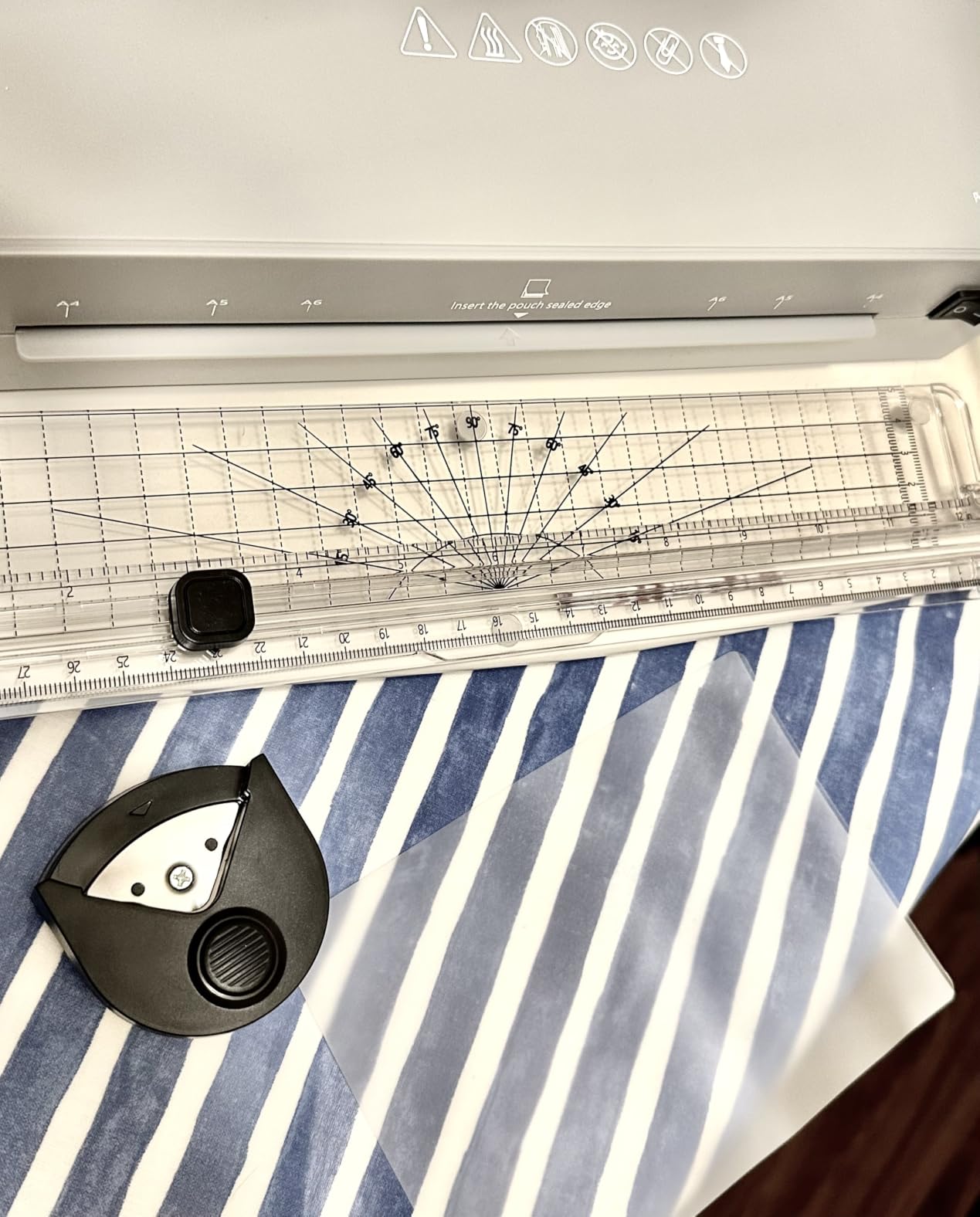 MAXDONE Laminator Machine 9-Inch - 5-in-1 Thermal Laminator Kit | with 50 Laminating Sheets, Fast Warm-Up, Paper Trimmer & Corner Rounder for Photos, Documents, Home, School & Office customer photo 1