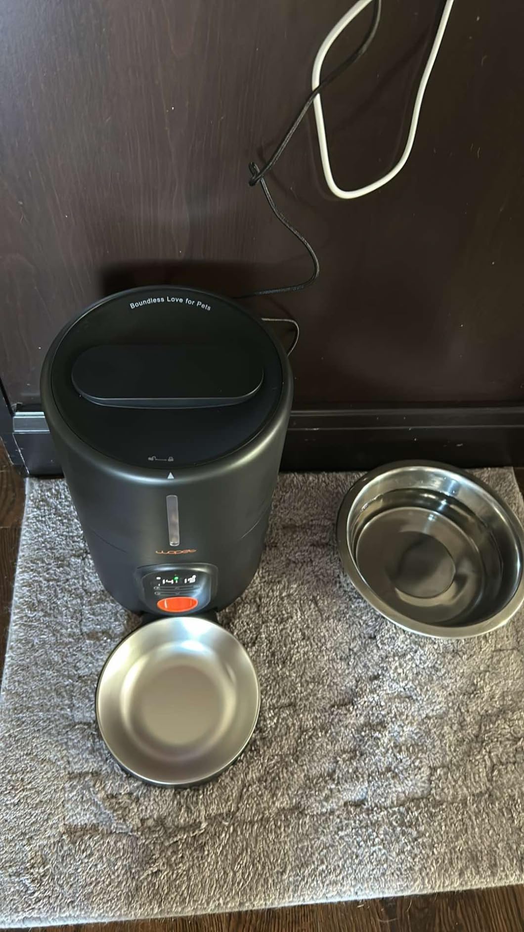 WOPET Automatic Dog Feeder with Camera, 1080P HD Video with Night Vision, 5GHz/2.4GHz Dog Food Dispenser with App Control, 4GB SD Card, 2-Way Audio for Cats & Dogs customer photo 2