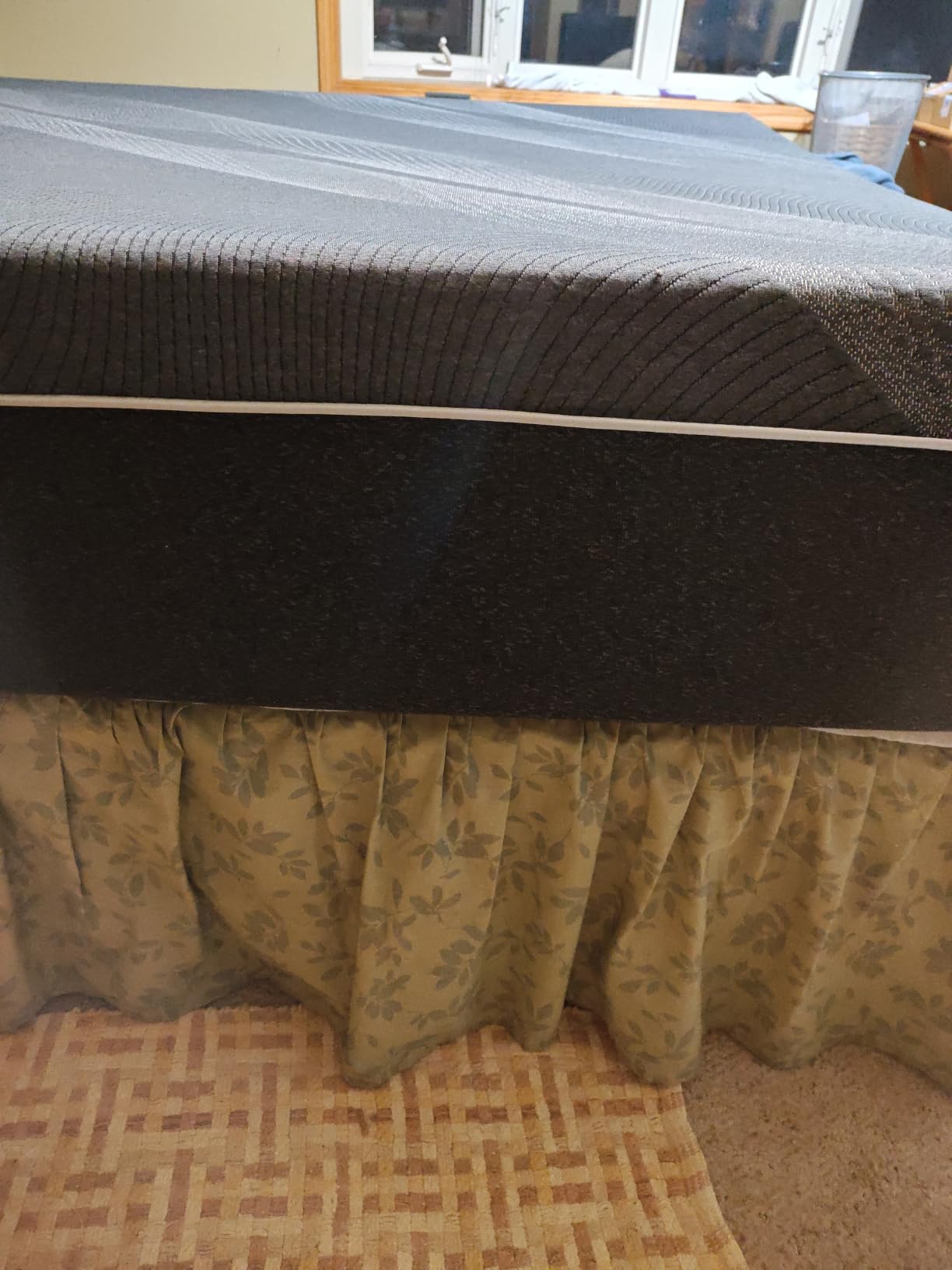 Dyonery Queen Size Mattress 10 Inch Gel Memory Foam Medium | Cooling & Back Pain Relief, Fiberglass Free, CertiPUR-US Certified, Foam Made in USA customer photo 2