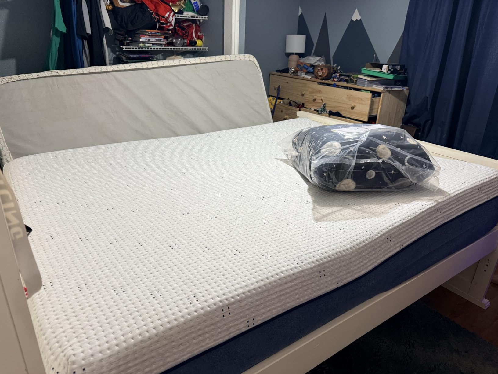 Dyonery RV Mattress Short Queen 10 Inch Gel Memory Foam Mattress in a Box, Cooling Sleep & Pressure Relief, Fiberglass Free, CertiPUR-US Certified Foam, Medium Support customer photo 2