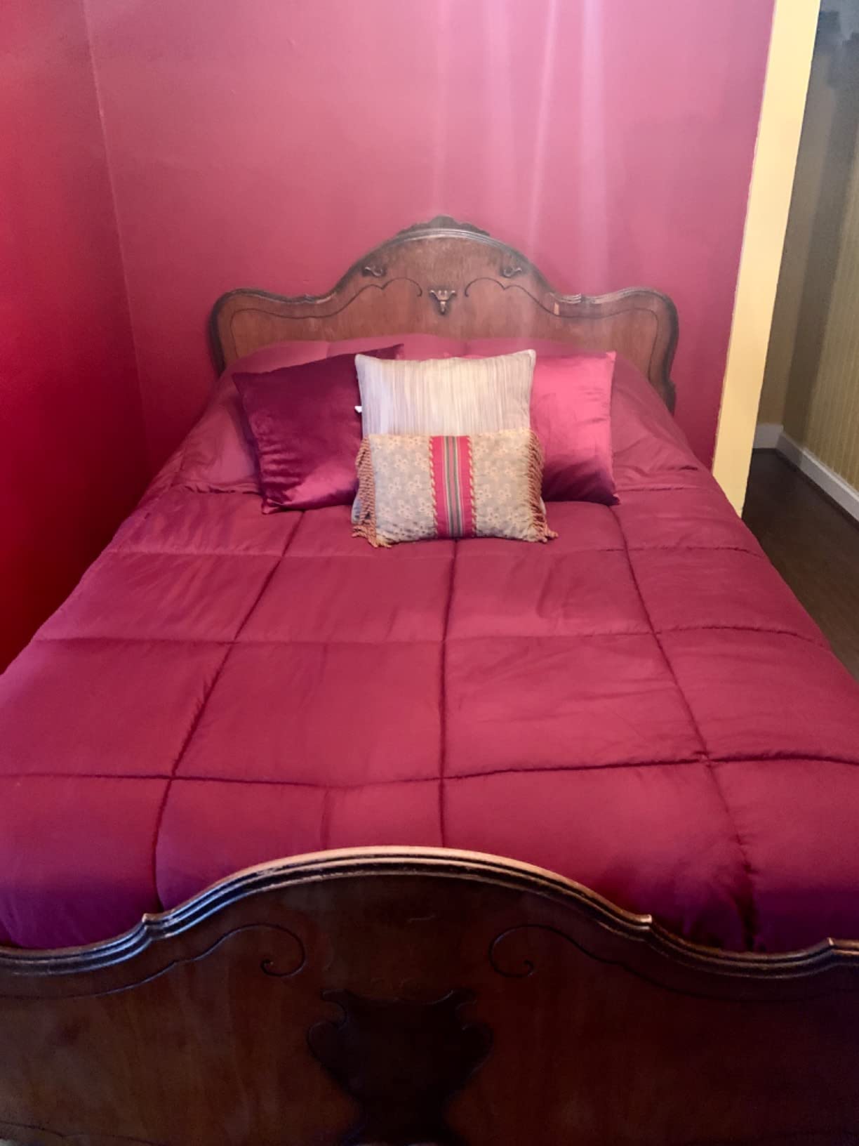 Medium Firm Queen Size Mattress, 14 inch Hybrid Mattress in a Box with Zoned Lumbar Support for Side Sleepers, Pressure Relief, Fiberglass Free, 365 Nights Trial, 10 Years Warranty customer photo 1
