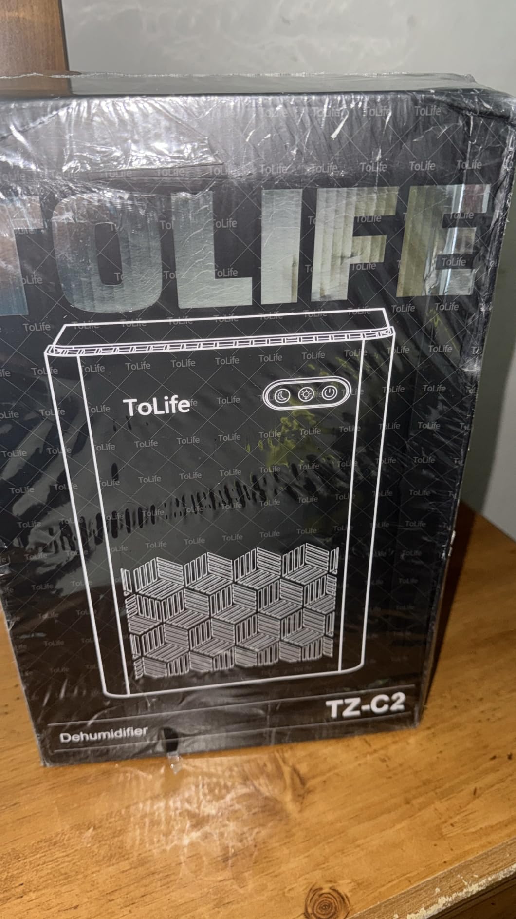 ToLife Dehumidifier, 1000 Sq Ft 95 oz Tank with Sleep Mode, Auto Shutoff | Portable for Home, Bedroom, Bathroom and Basement with 7-Color LED Light, White customer photo 1