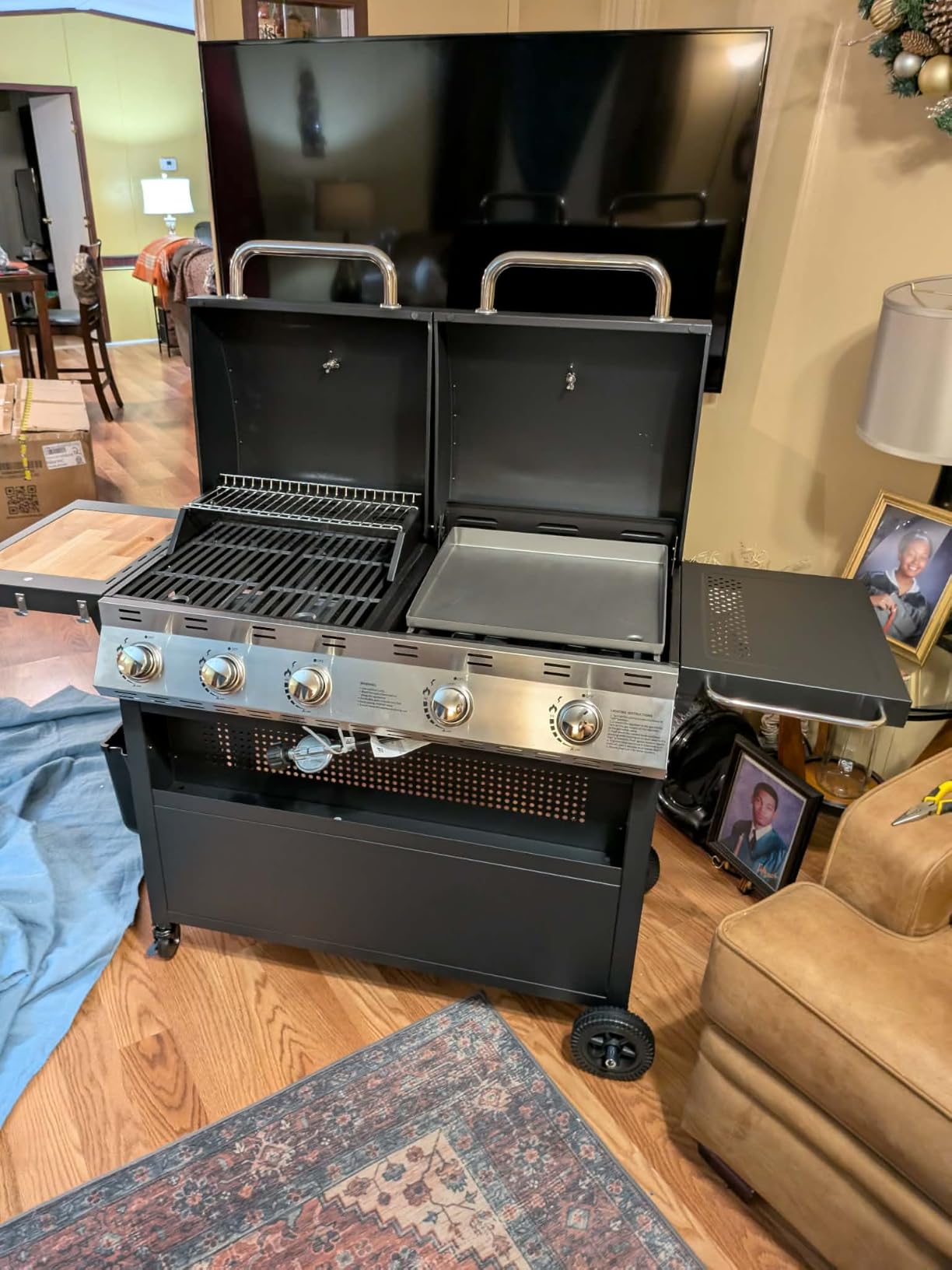 Aoxun 5-Burner Propane Grill Griddle Combo, 54000 BTU 2-in-1 Outdoor Grill | Featuring Porcelain-enameled Cast Iron Grates and Flat Top, Ample Cooking Area, Perfect for Backyard and Patio customer photo 1