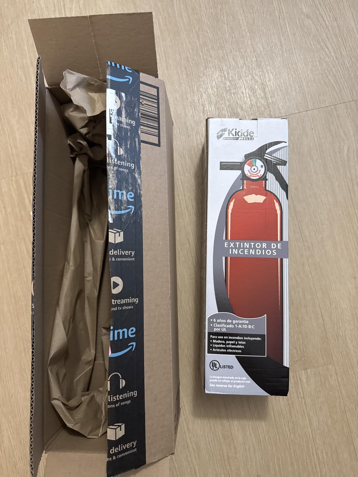 Kidde Basic 110 Fire Extinguisher for Home, 1-A:10-B:C, FA110G, 1 Pack customer photo 2