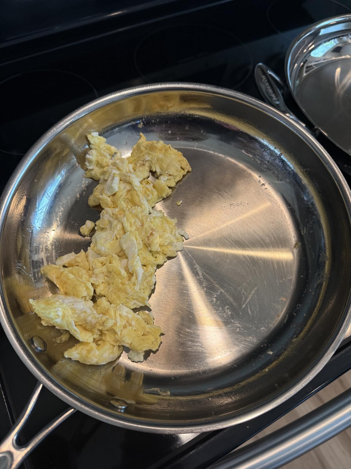 Cuisinart 8-Inch Open Skillet, Stainless Steel Skillet, Large Kitchen Pan, Dishwasher Safe, Compatible with Induction, Electric, Gas Cooktops, Oven Safe Saucepan, Cool Grip Handles customer photo 1