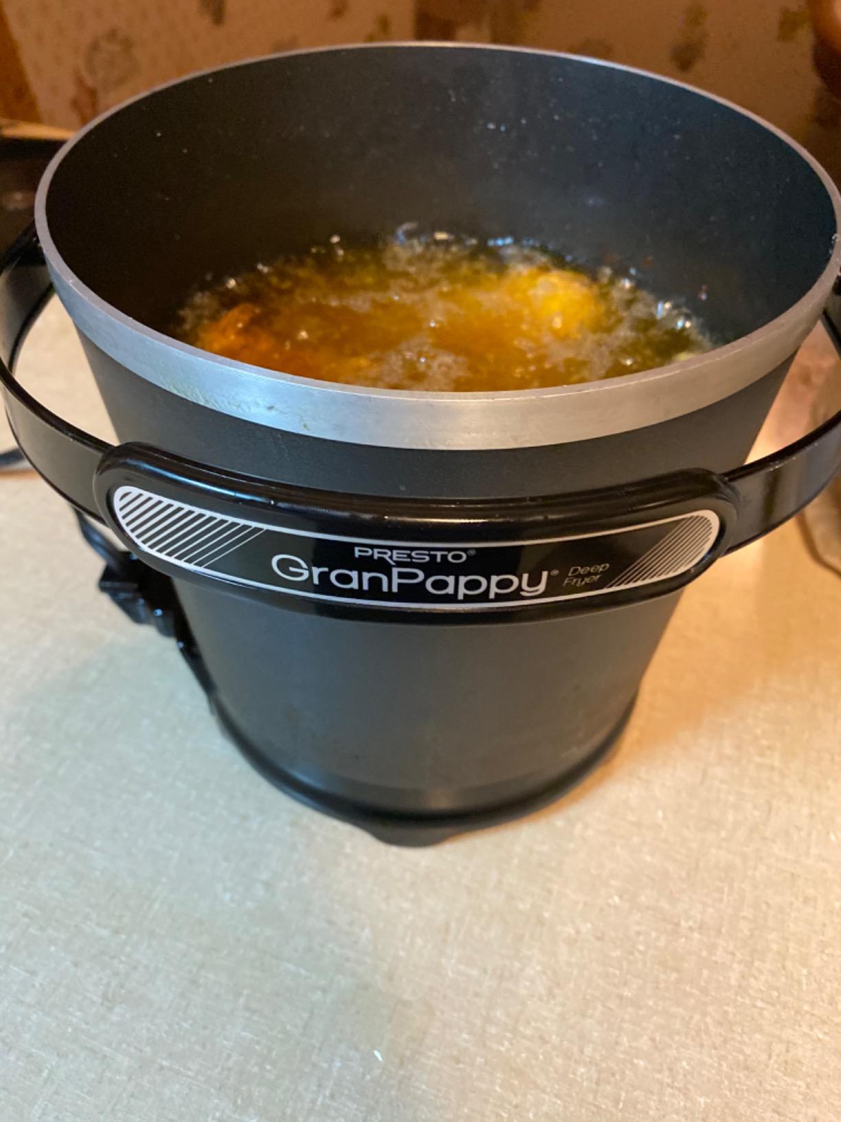 Presto 05411 GranPappy Electric Deep Fryer customer photo 2