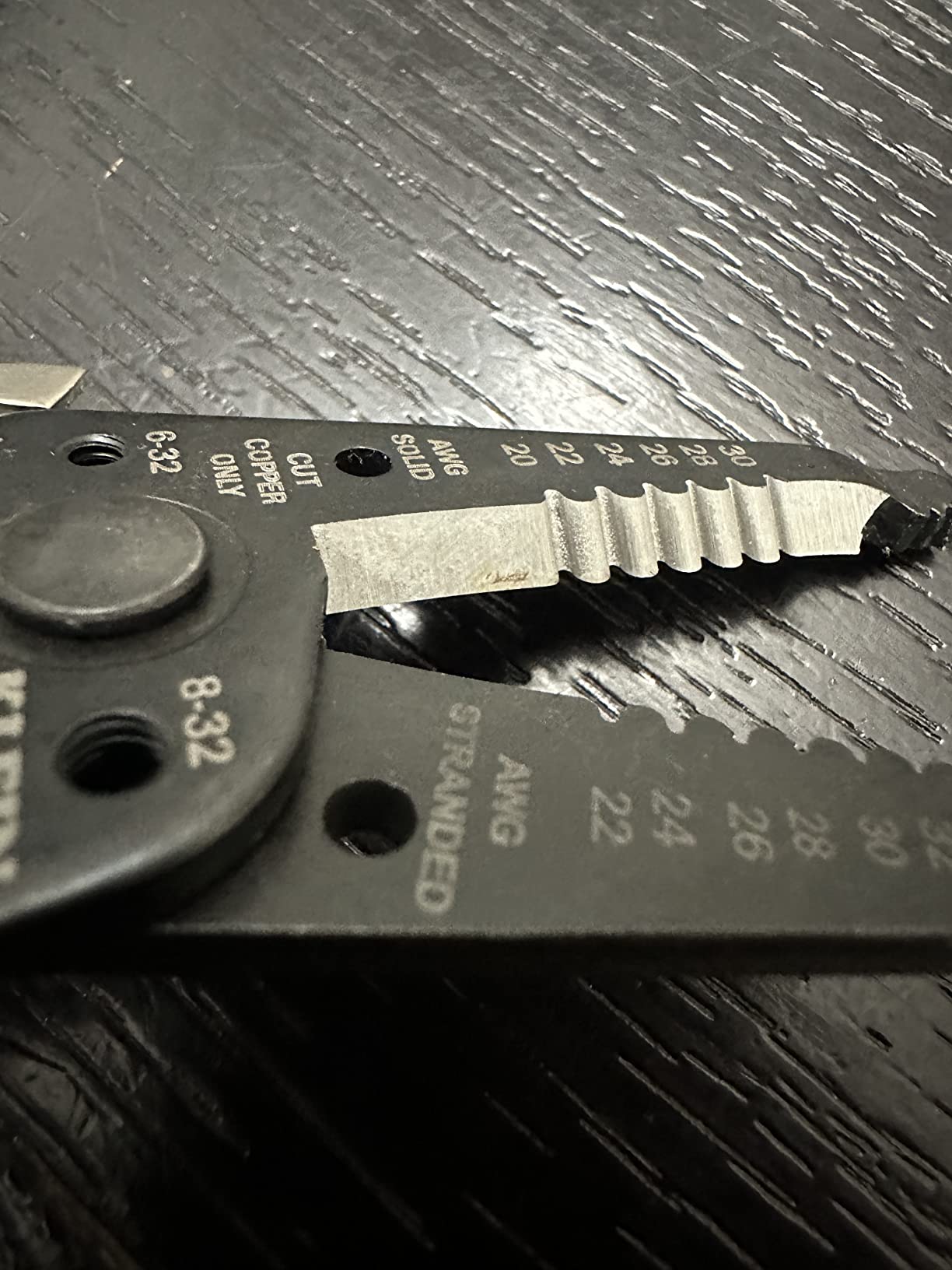 Klein Tools 11057 Wire Cutter/Stripper, Made in USA, Heavy Duty Cutter for 20-30 AWG Solid and 22-32 AWG Stranded Wire customer photo 2