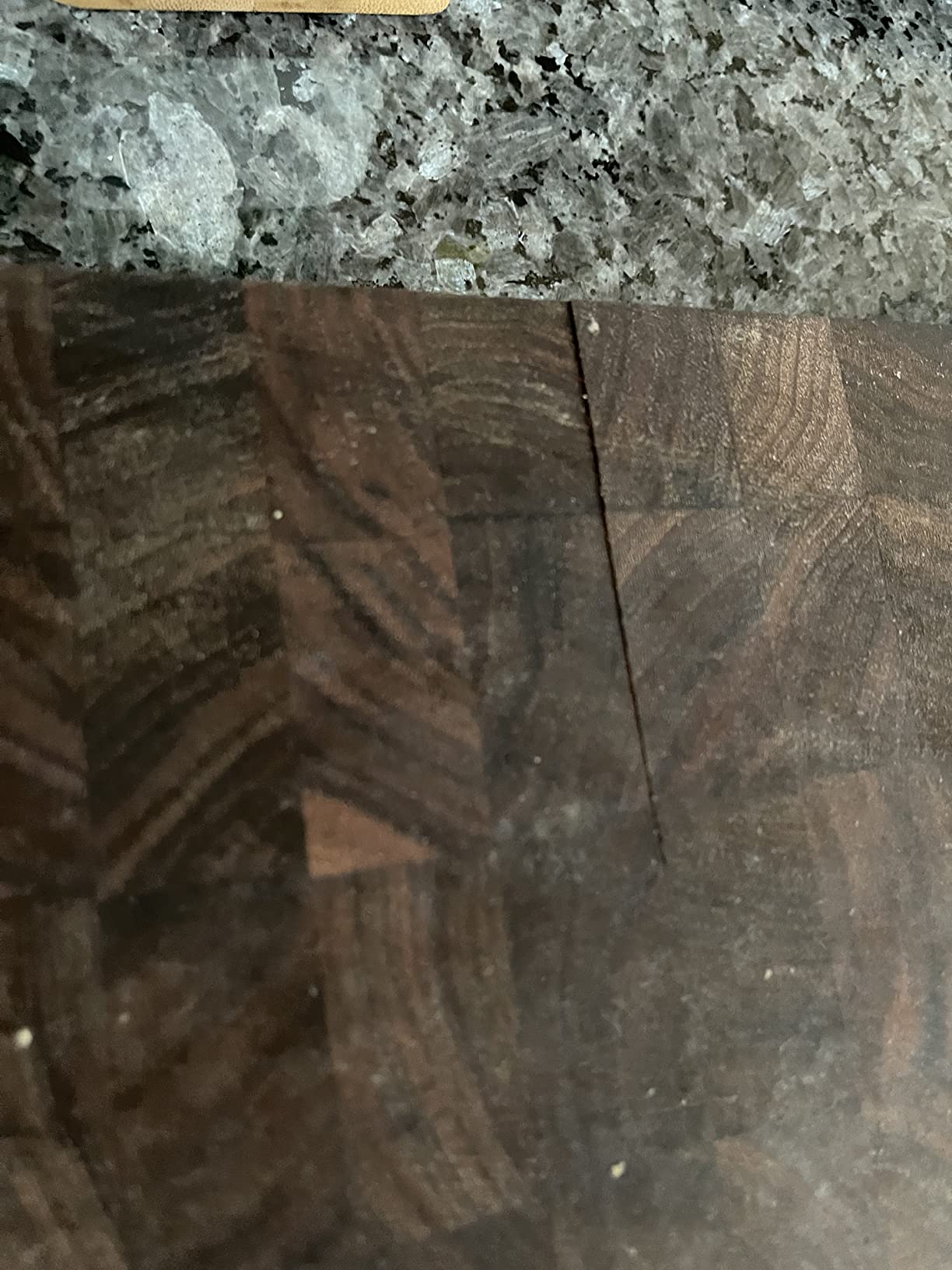 John Boos Block WAL-CCB1812-175 Classic Collection Wood End Grain Chopping Block, 18 inches x 12 inches x 1.75 inches customer photo 2