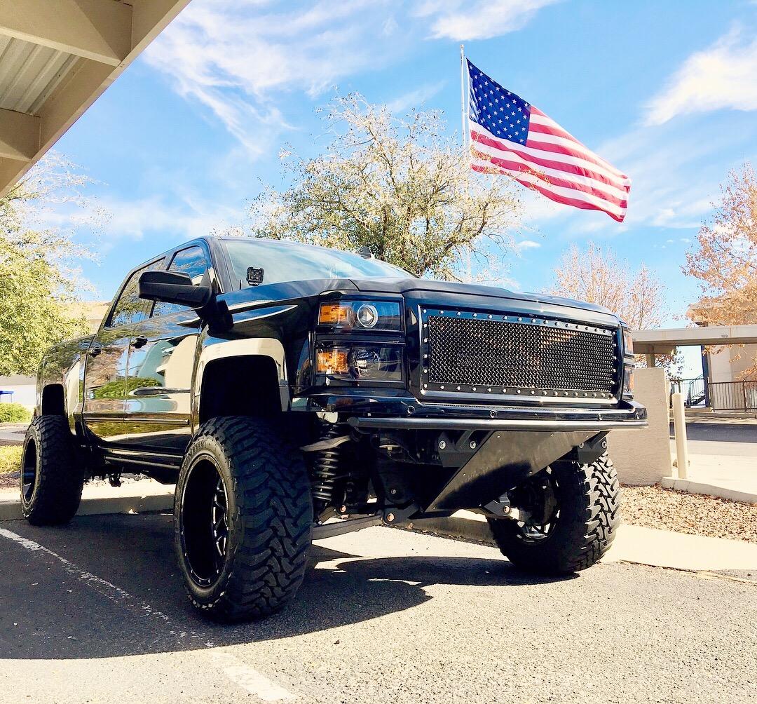 Toyo Tires 360240 Tire Open Country M/T Mud-Terrain Tire - 35 x 1250R20 121Q customer photo 2