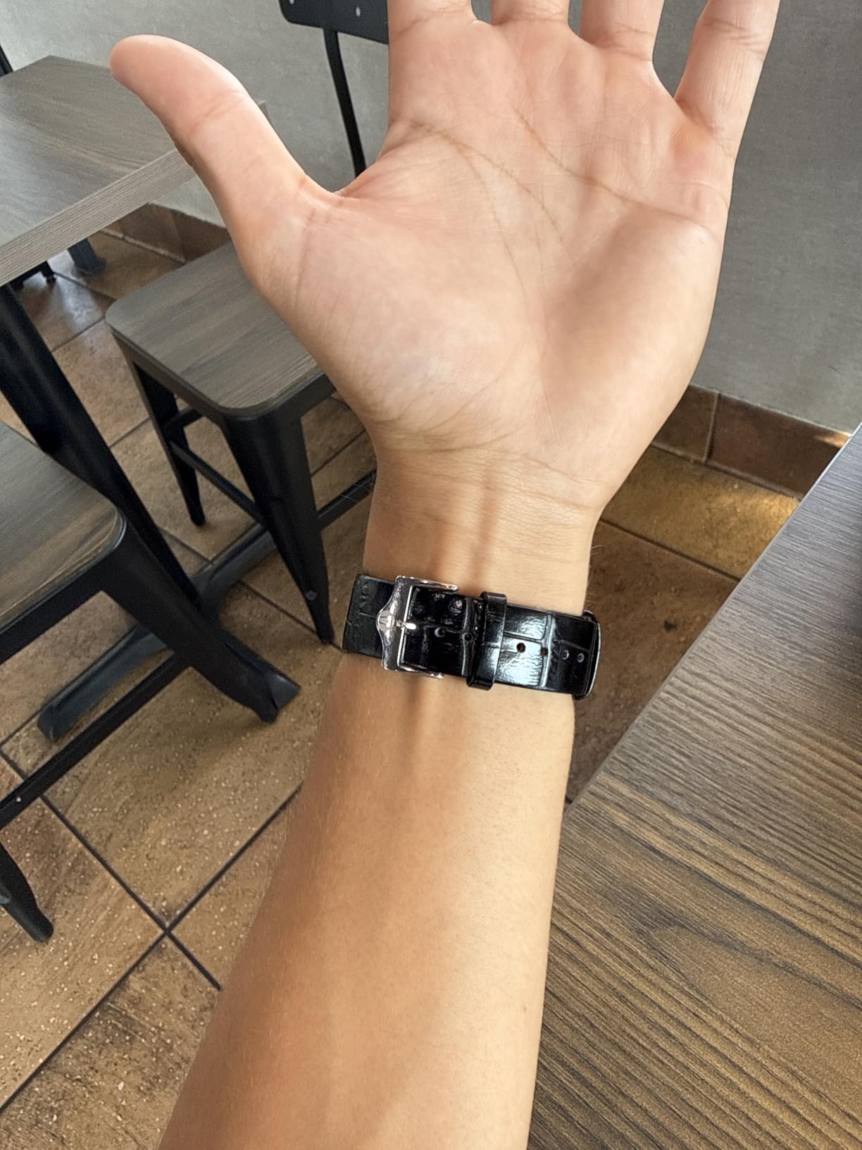 Bulova Men's Stainless Steel 3-Hand Calendar Date Quartz Watch with Black Leather Strap, Rectangle Dial Style: 96B107 customer photo 1