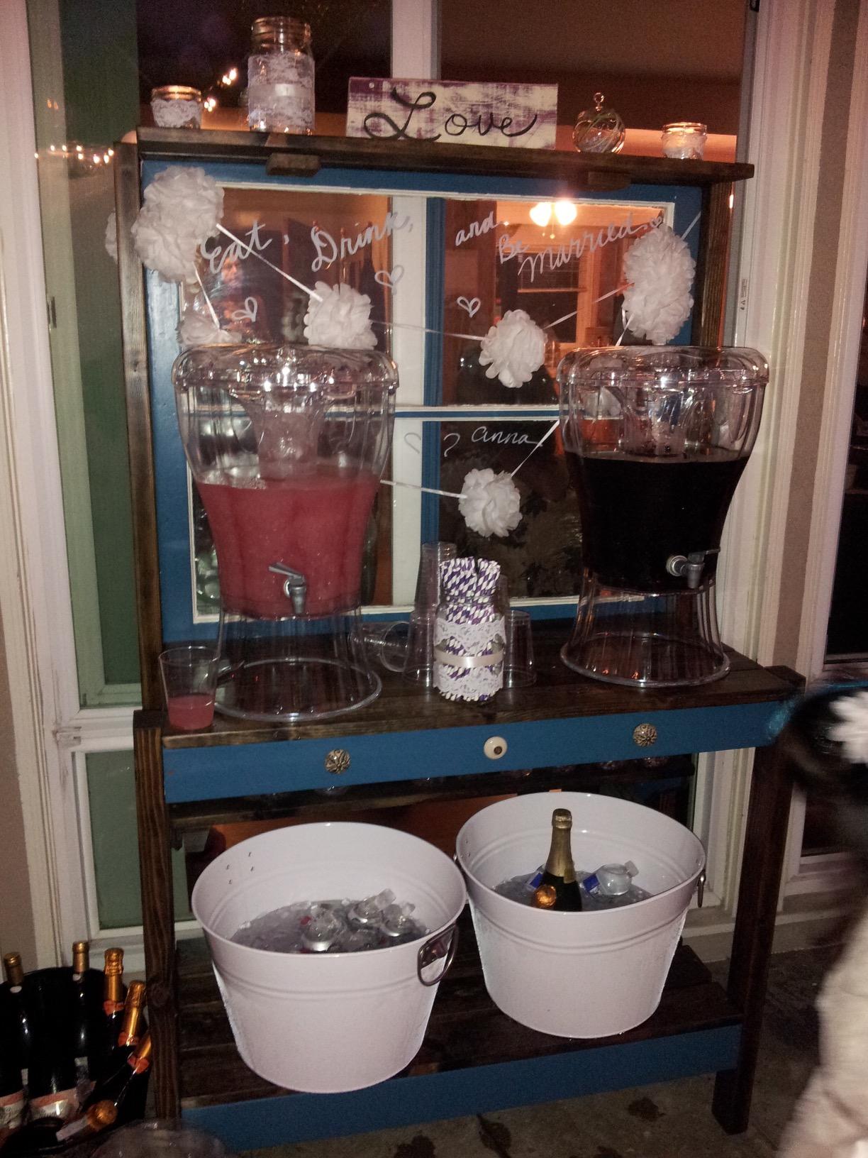Buddeez 3.5 Gallon Beverage Dispenser with Stand, Spigot and Ice Cone customer photo 1
