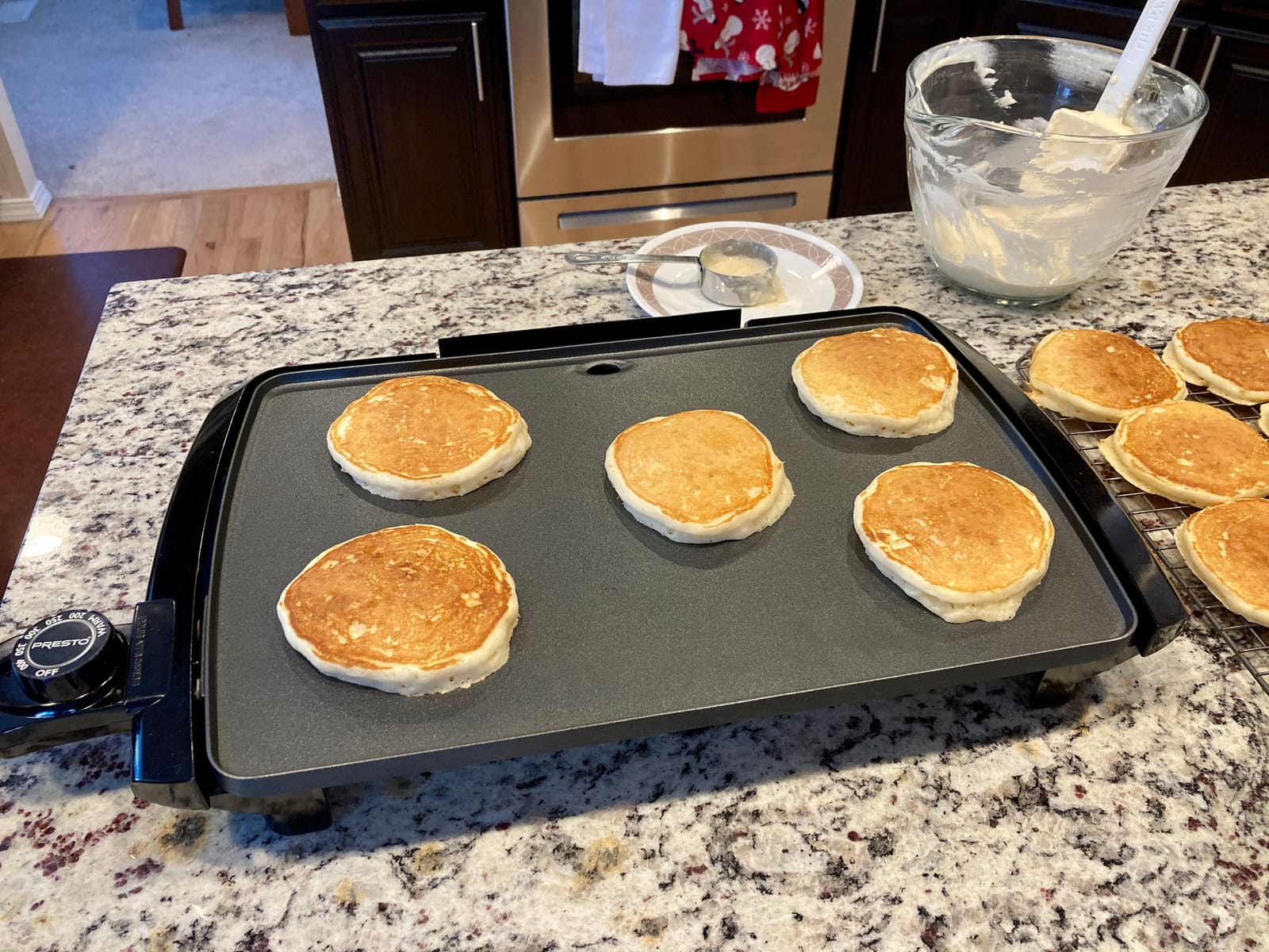Presto 07047 16-Inch Cool Touch Electric Griddle customer photo 2