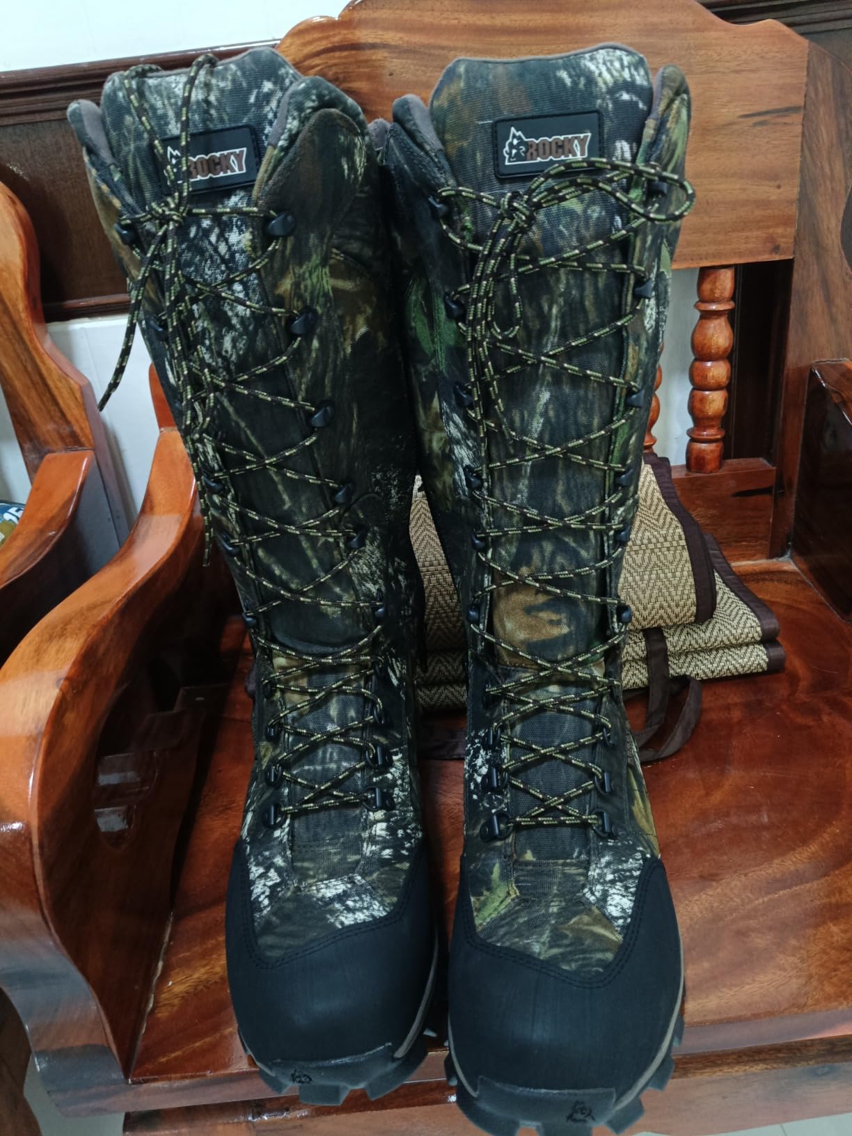 ROCKY Men's Camouflage Waterproof Side-zip Snake Boots customer photo 2