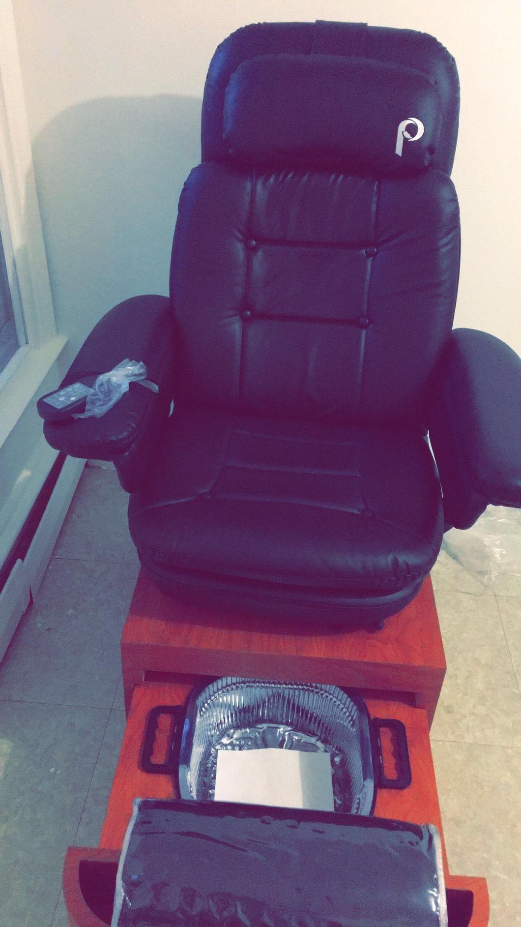 Pibbs PS93 Portable Footsie Pedicure Spa Chair No Plumbing Black customer photo 1