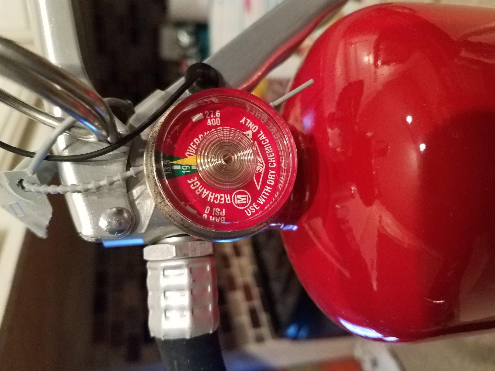 Amerex B402, 5 lb. ABC Dry Chemical Fire Extinguisher, with Wall Bracket customer photo 1