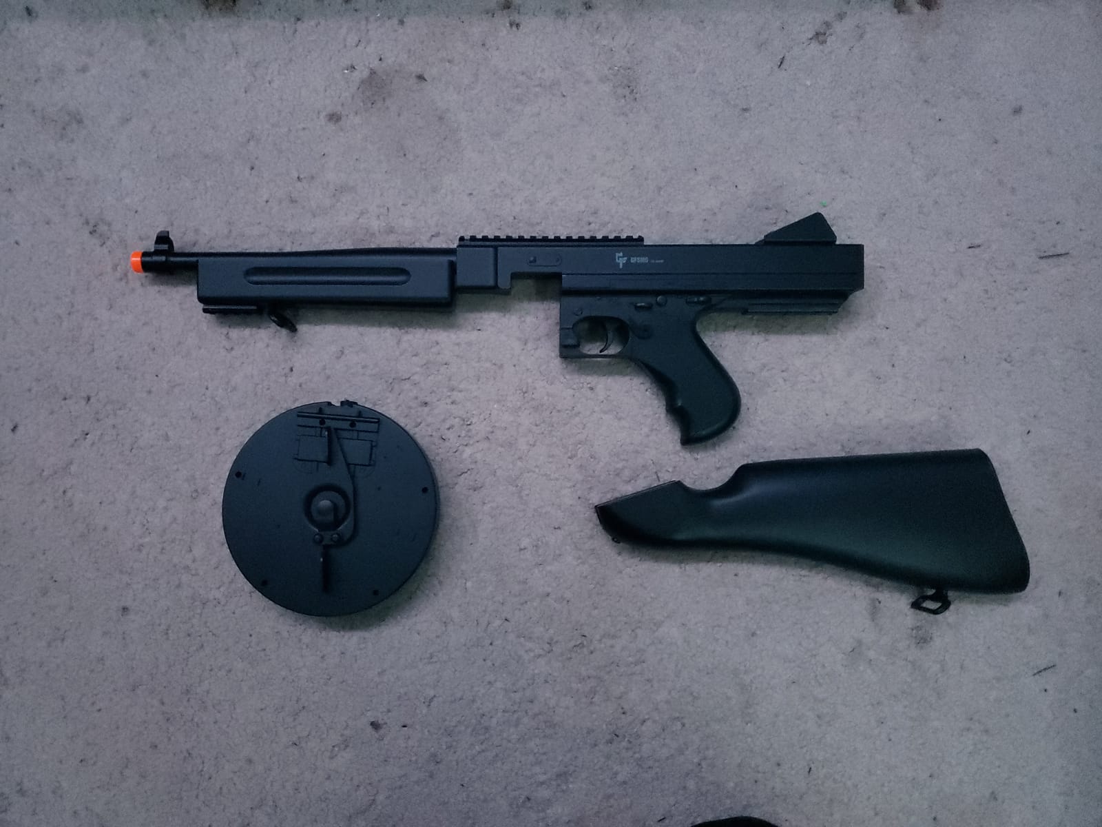Game Face ASRGTH Electric Full/Semi-Auto Airsoft Submachine Gun customer photo 1