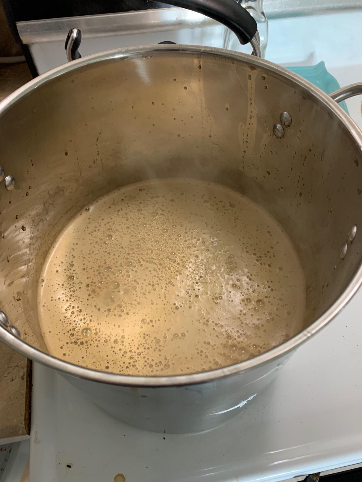 Craft A Brew - American Pale Ale - Beer Making Kit - Make Your Own Craft Beer - Complete Equipment and Supplies - Starter Home Brewing Kit - 1 Gallon customer photo 1