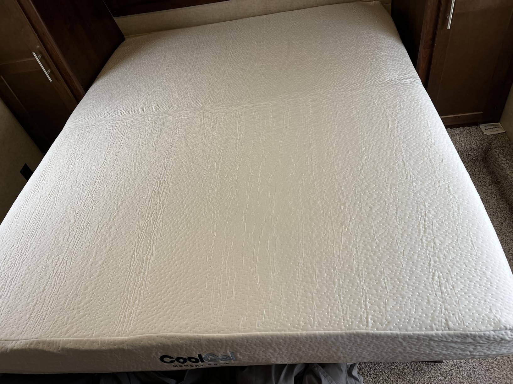 COOL GEL 8 Inch Twin XL Mattress, Cooling Gel Memory Foam Mattress in a Box, Medium Firm Support & Pressure Relief, Fiberglass Free, CertiPUR-US Certified customer photo 2