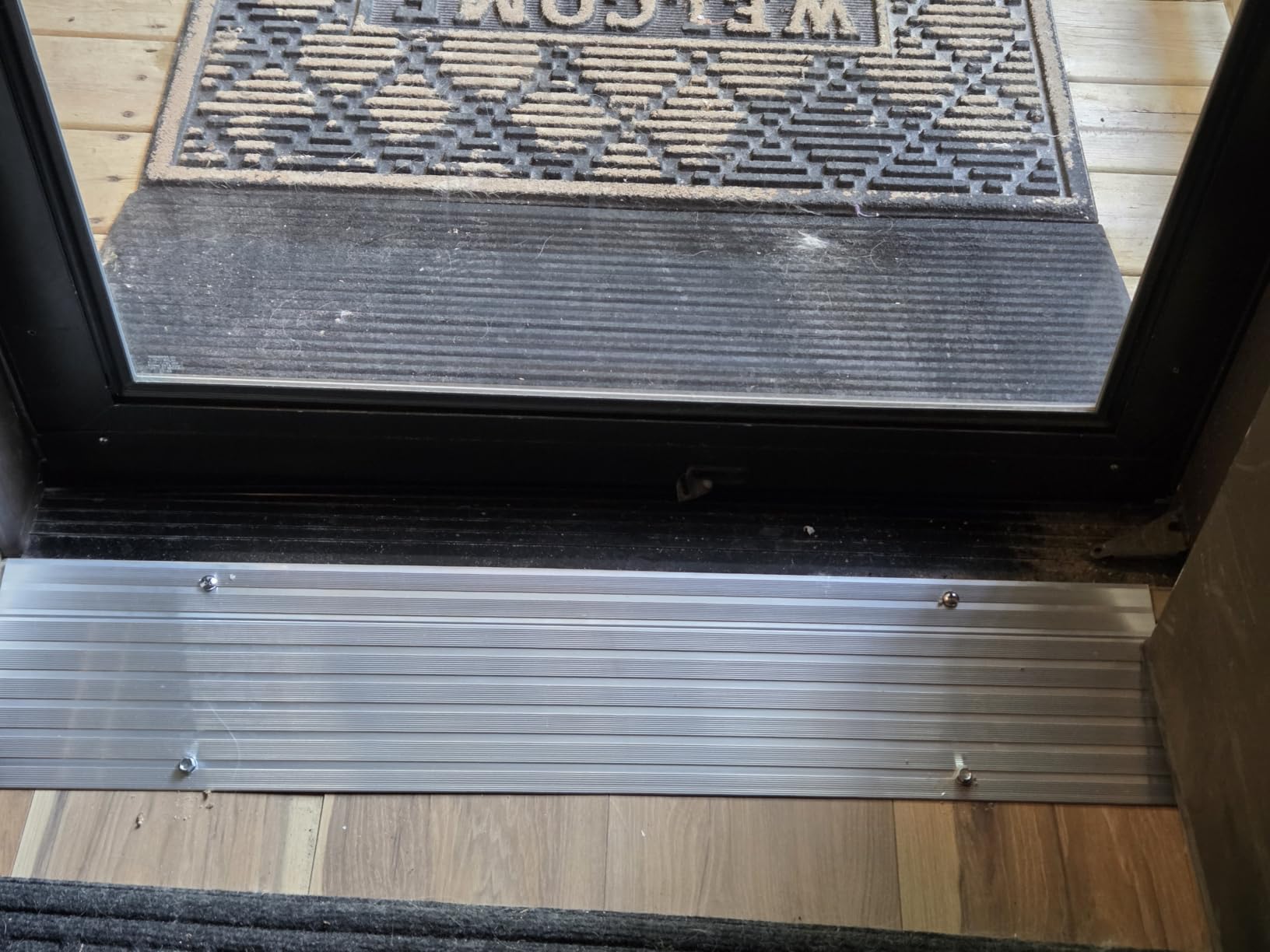 EZ-ACCESS Transitions Modular Entry Ramp, Self Supporting, Aluminum, 1.5 in customer photo 1