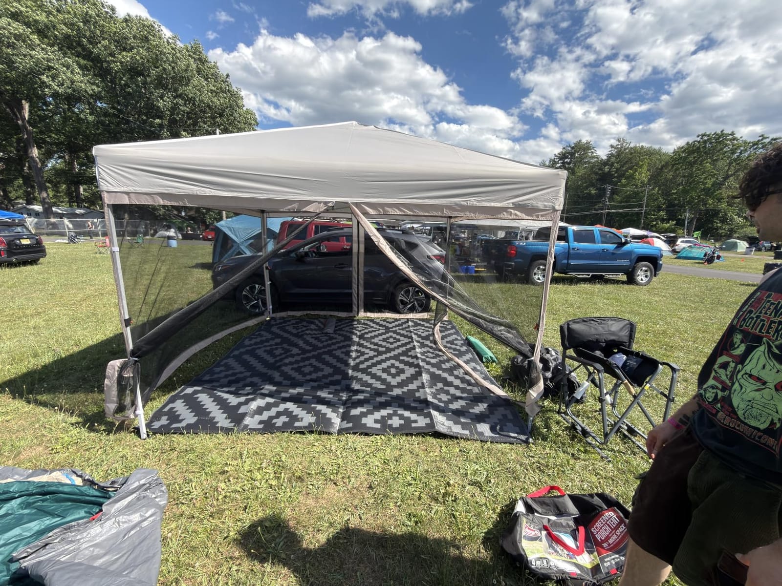 Quictent 8'x8' Pop up Screened Canopy Tent with Mosquito Netting customer photo 1