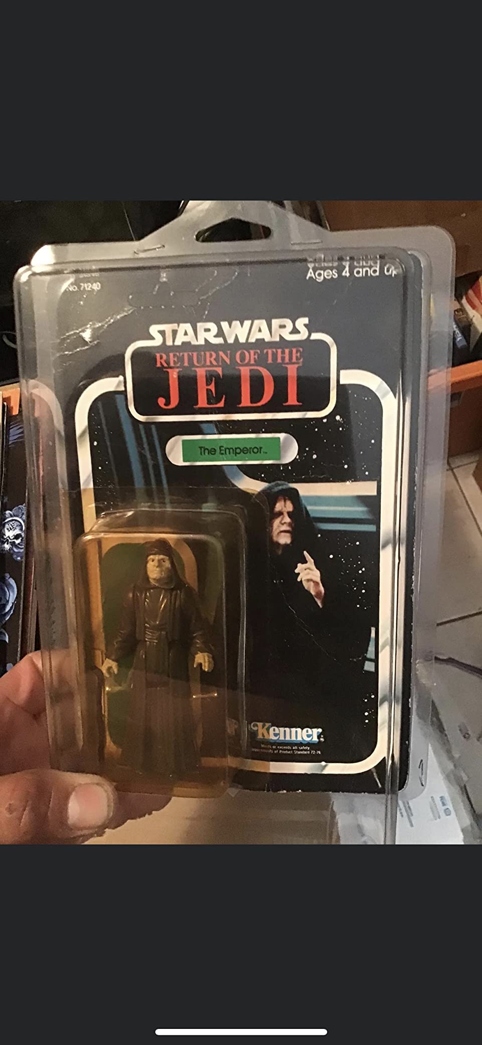 Protech STAR1 Star Case Storage / Display for Vintage and Modern Standard Style Star Wars Carded Figure, 6
