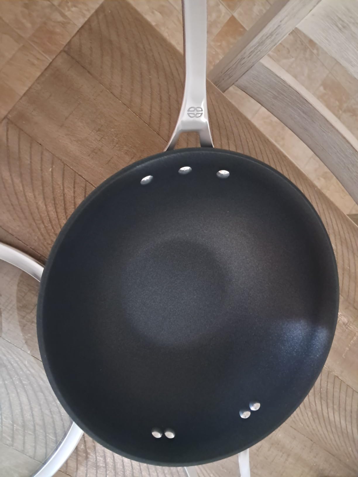Calphalon Signature Hard-Anodized Nonstick Wok, 12