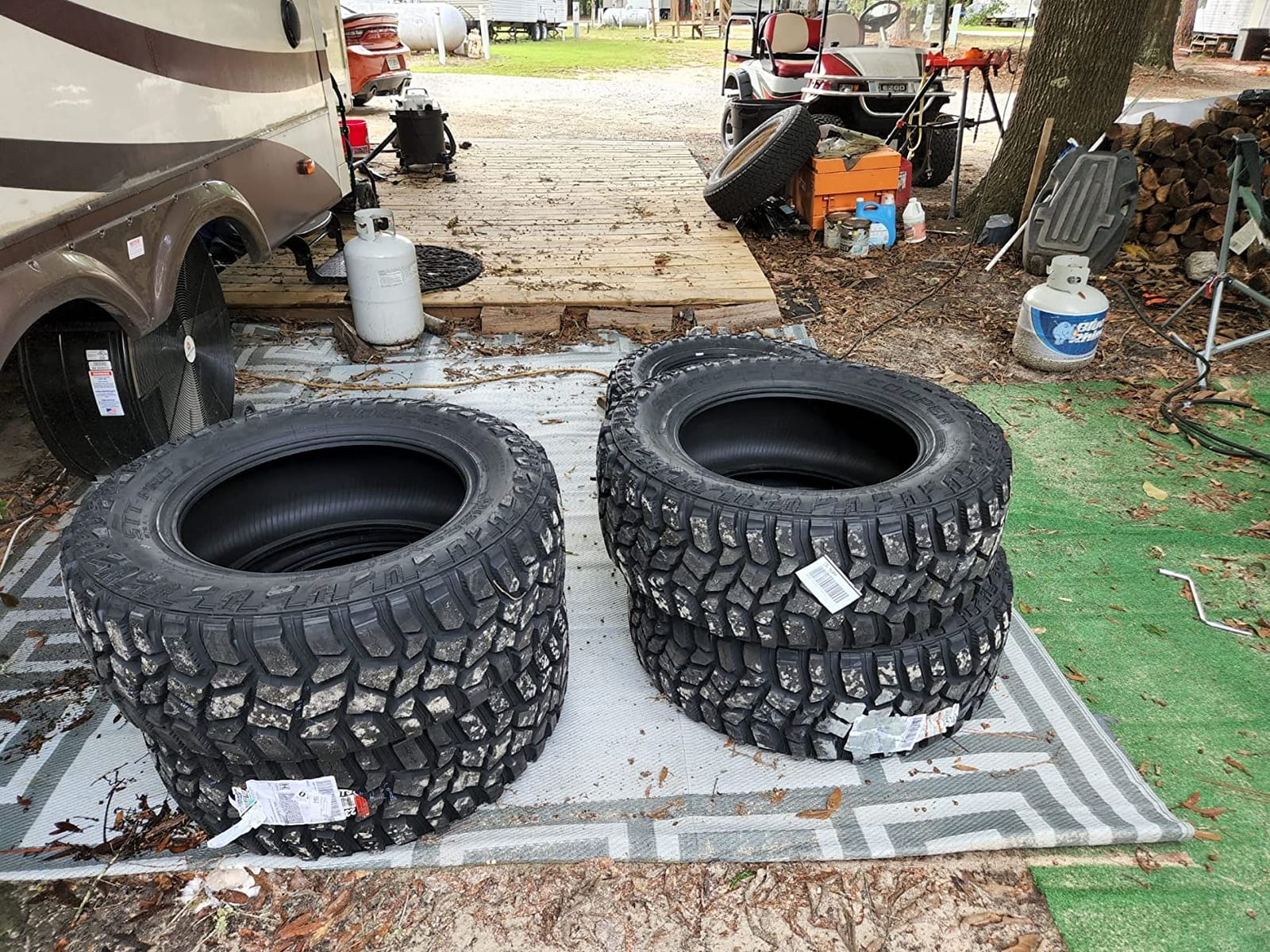 Cooper Discoverer STT Pro All-Season 35X12.50R20LT 121Q Tire customer photo 2