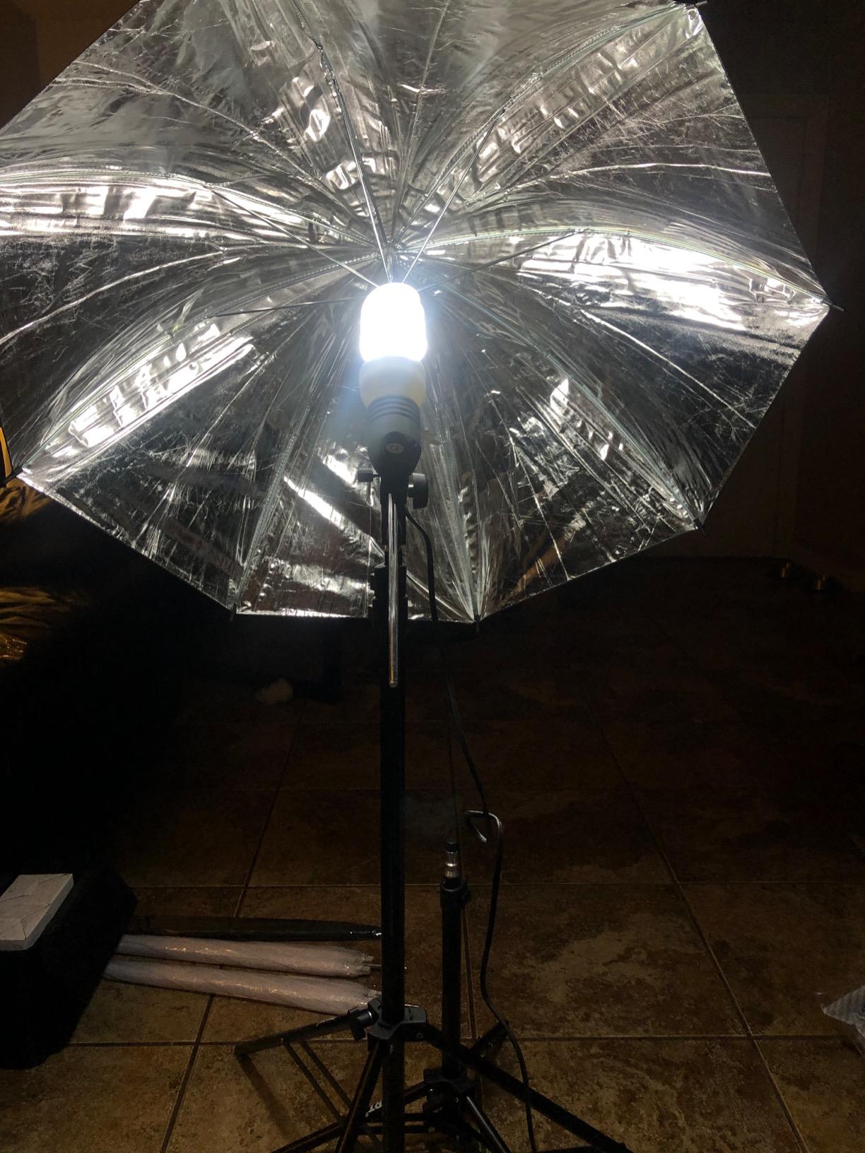 EMART Umbrella Photography Lighting Kit with 45W 5500K Bulb for Studio customer photo 1