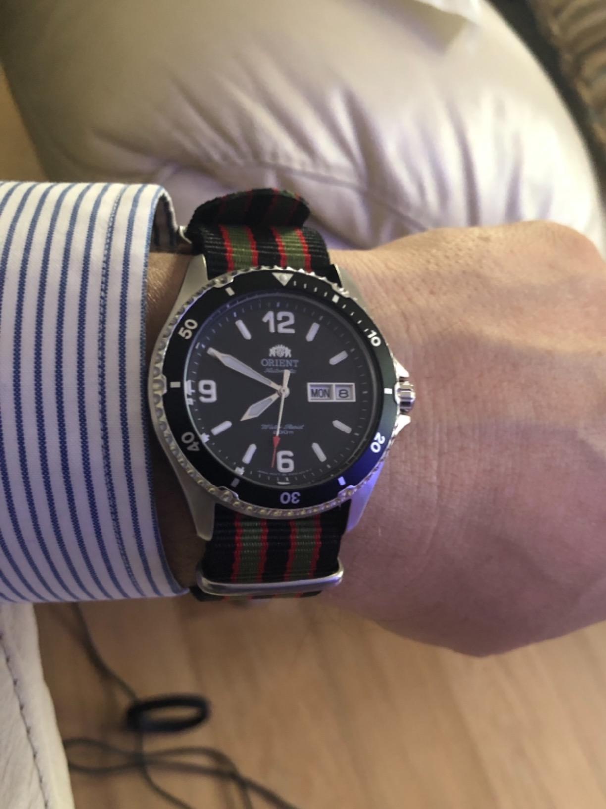 Orient Mako II | Automatic / Hand-Winding Movement | 41.5 mm Case Diameter | 200 m Water Resistance | Diver Style | Day & Date customer photo 1