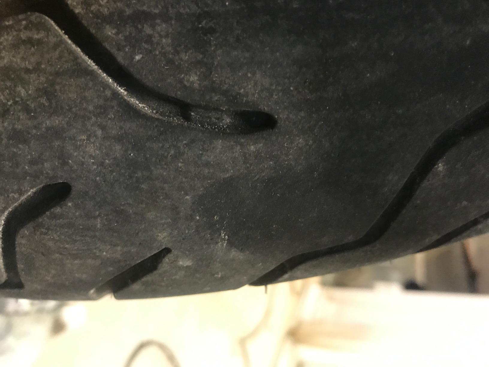 Pirelli Night Dragon GT Rear Motorcycle Tire 180/65B-16 (81H) - Fits: Harley-Davidson CVO Electra Glide Ultra Classic FLHTCUSE 2009-2013 customer photo 1