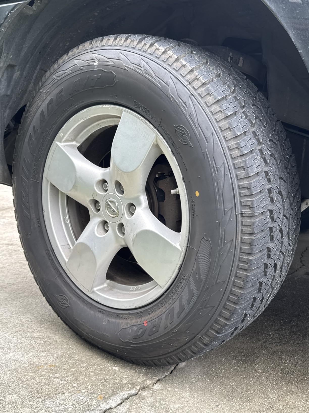 ATTURO Trail Blade A/T All-Terrain Tire, 265/70R18 116T customer photo 1