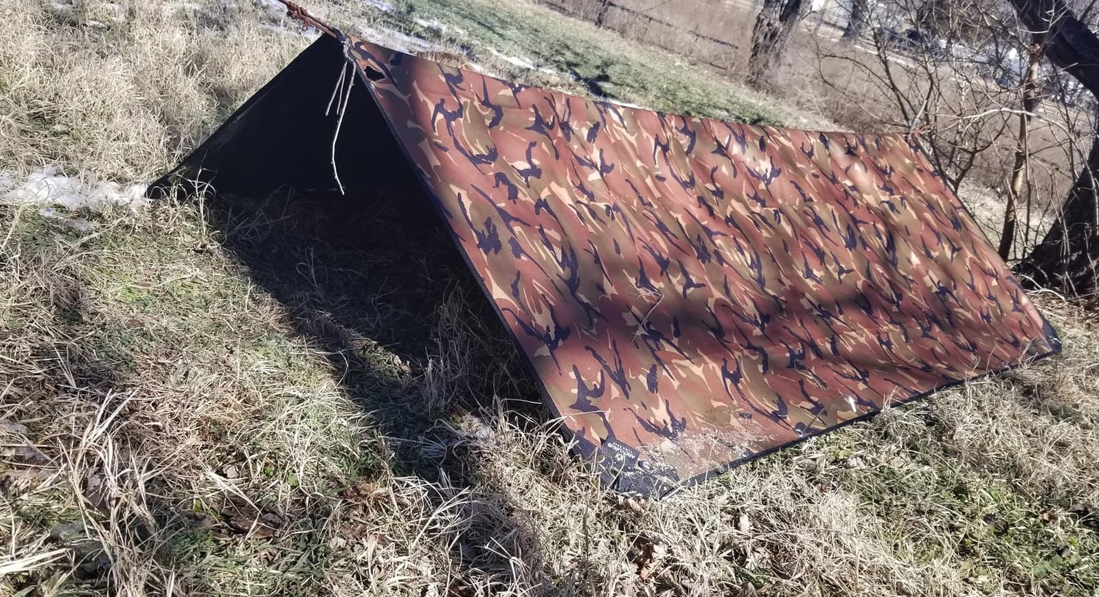 Arcturus Insulated Tarp, Reusable Heavy Duty Thermal Survival Blanket – 60x82in, Reflects 90% Body Heat, Waterproof, Windproof, 3-Layer Design, Reinforced Grommets, Olive Green customer photo 1