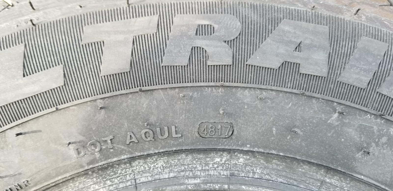 Carlisle Radial Trail HD Trailer Radial Tire - 225/75R15 113M (MAX PSI:65) customer photo 2