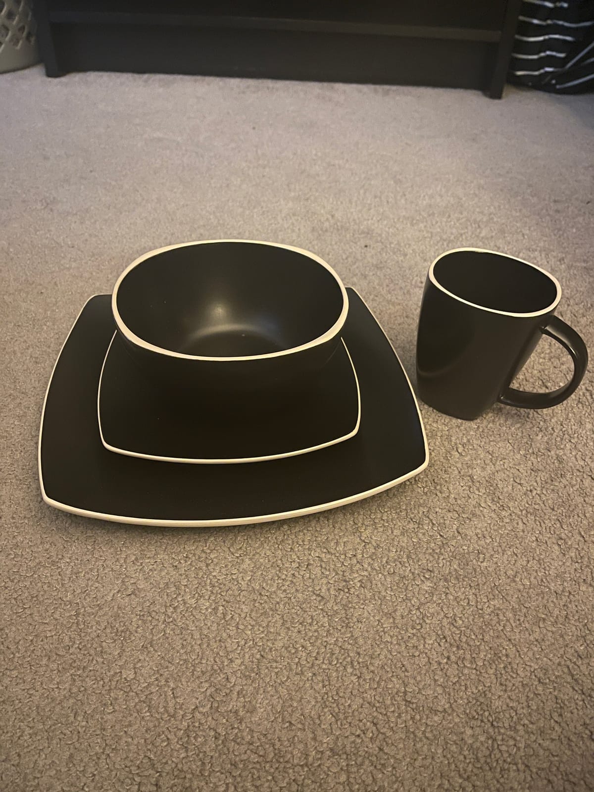 Gibson Home Soho Lounge Dinnerware Set, Service for 4 (16pcs), Matte Black customer photo 2