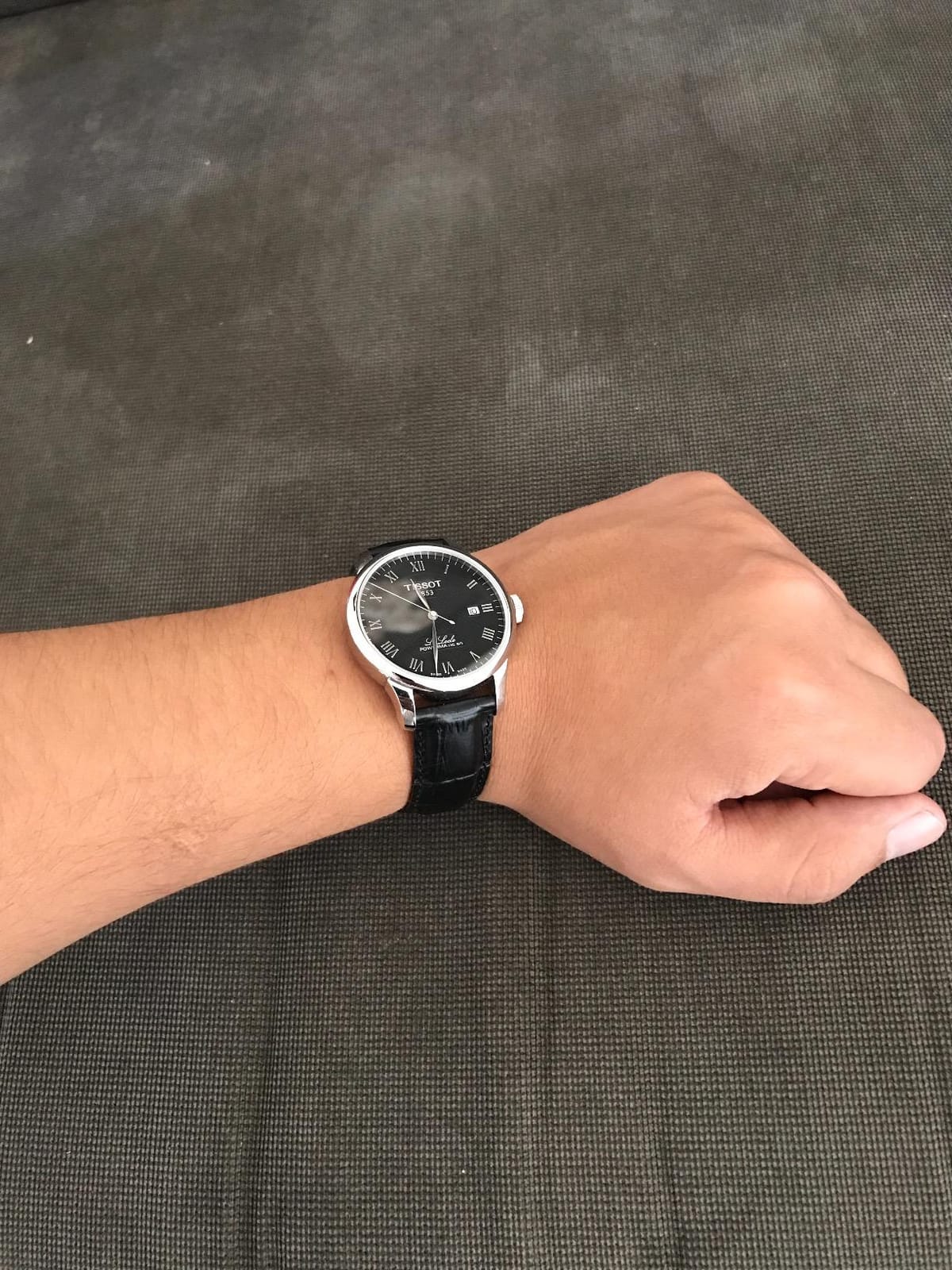 Tissot Le Locle, Swiss Powermatic 80, 39.3mm, Black Dial, Men's Watch customer photo 2