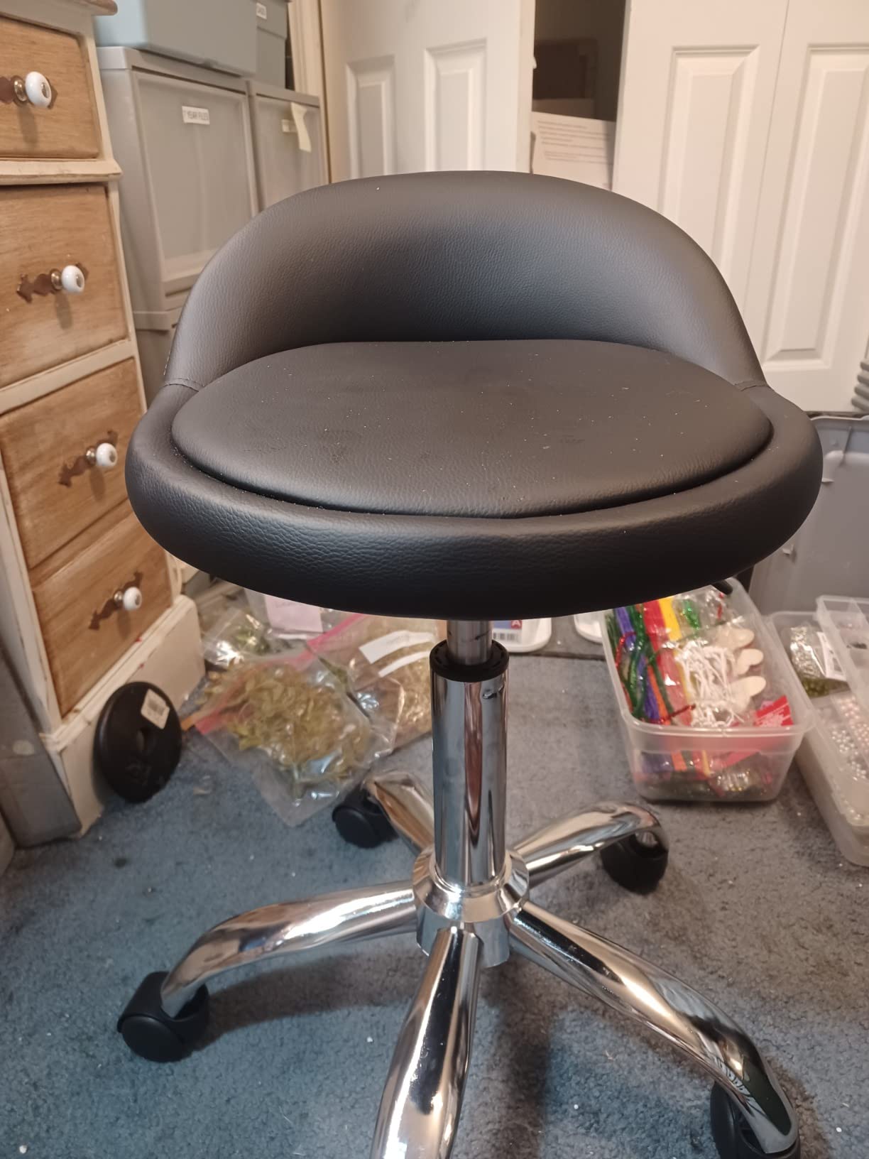 SUPER DEAL Adjustable Height Hydraulic Rolling Swivel Salon Stool Chair, Tattoo Facial Massage Spa Medical Stool with Backrest Wheels, Black customer photo 1