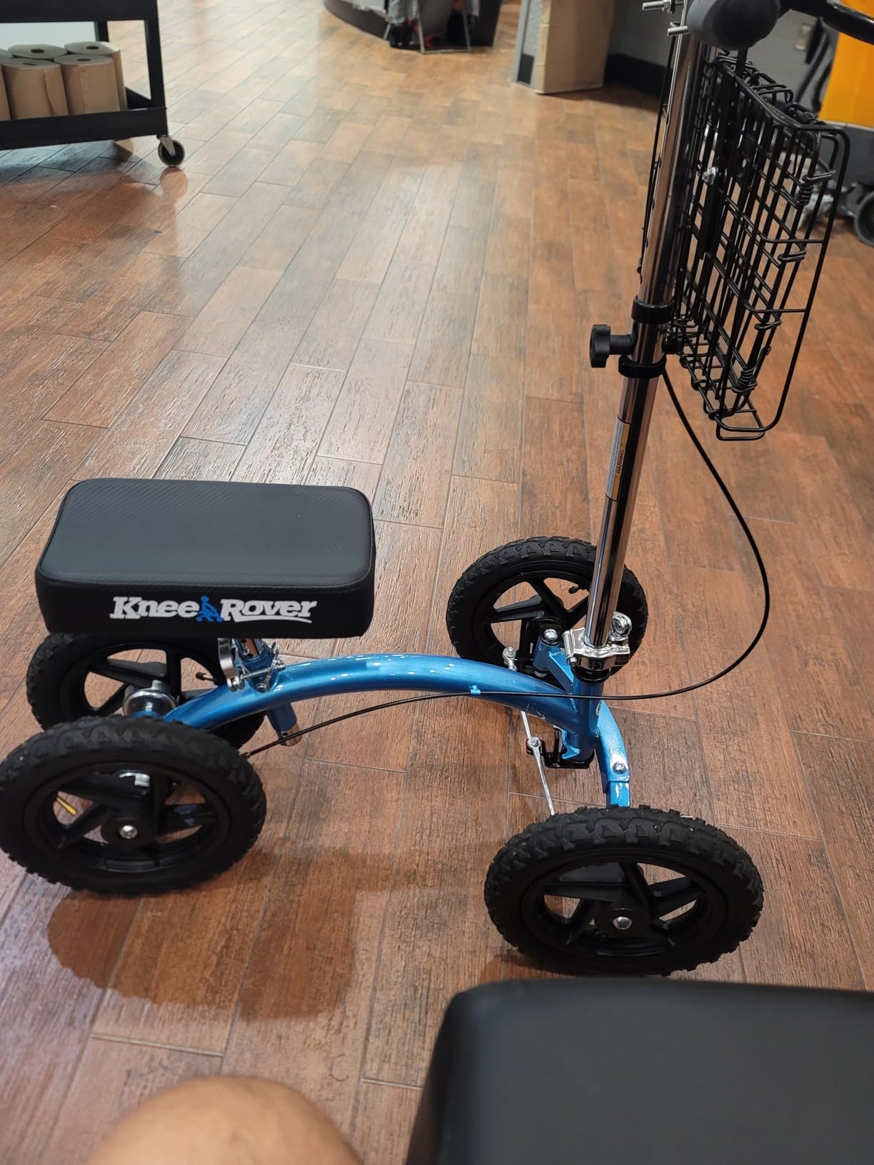 KneeRover Quad All Terrain Knee Scooter for Adults, Metallic Blue customer photo 1