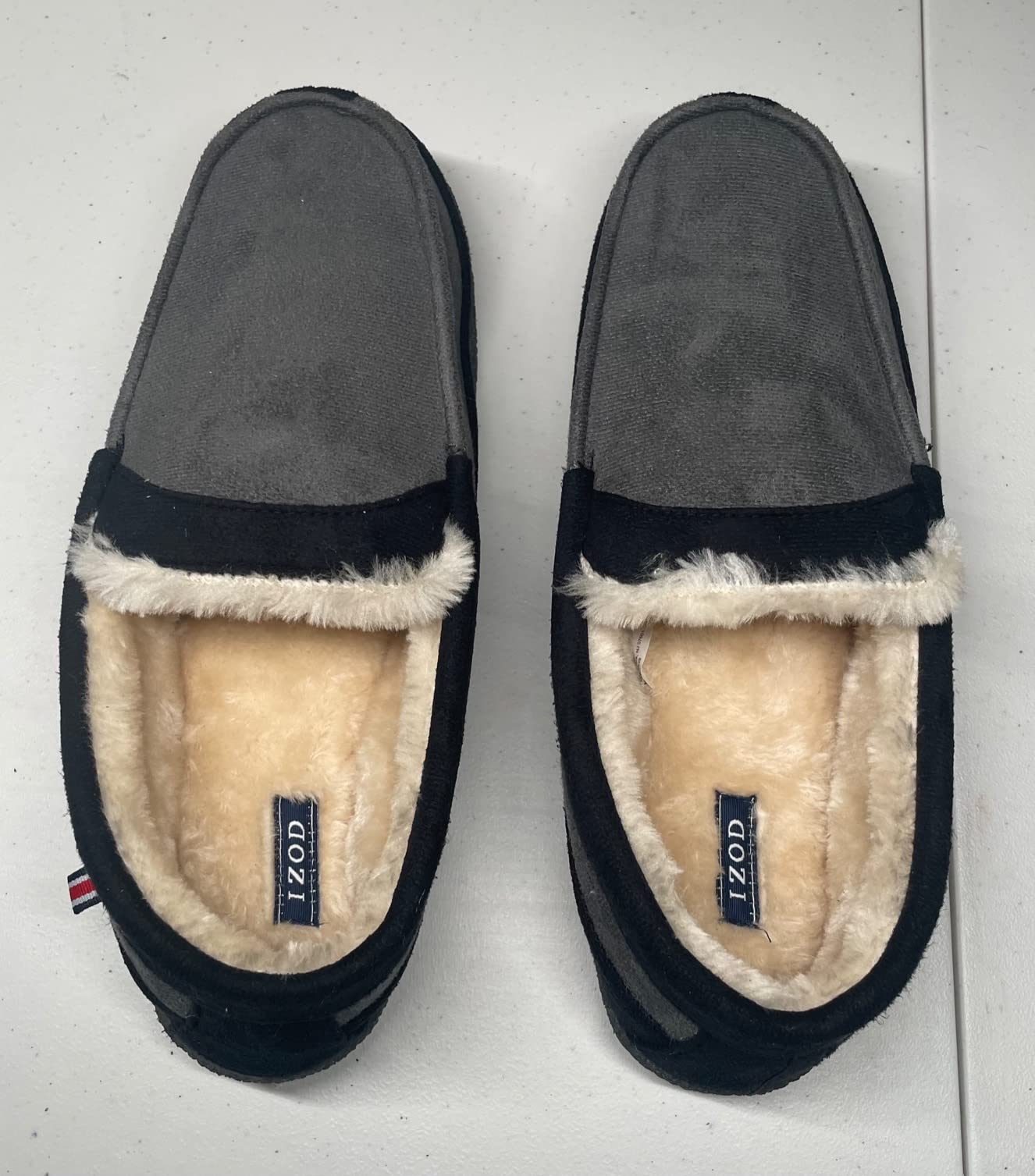 IZOD Men's Slipper with Memory Foam, Classic Soft Microsuede Moccasin, Solid Black, Men's Sizes customer photo 1