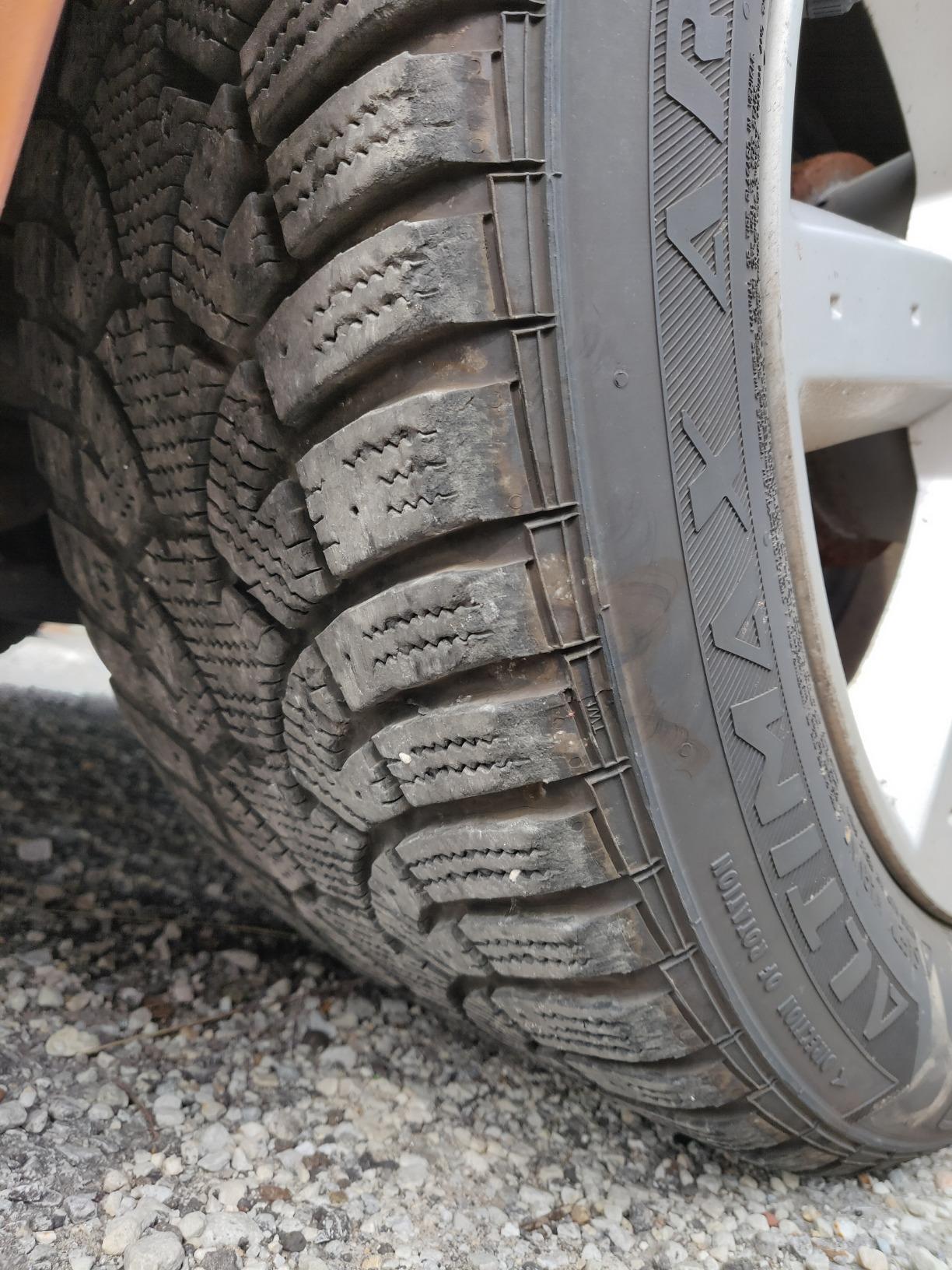 General Tire Altimax Arctic 12 Studable-Winter Radial Tire - 205/60R16 96T customer photo 2