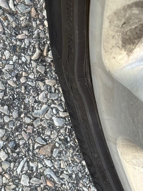 YOKOHAMA AVID ASCEND GT all_ Season Radial Tire-215/55R17 94V customer photo 1