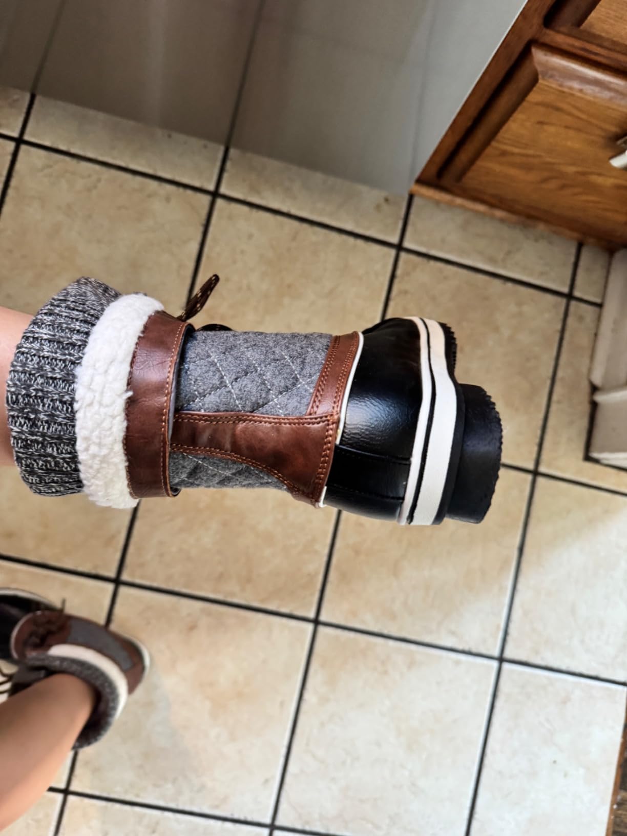 DREAM PAIRS Women's Mid Calf Duck Winter Boots customer photo 1
