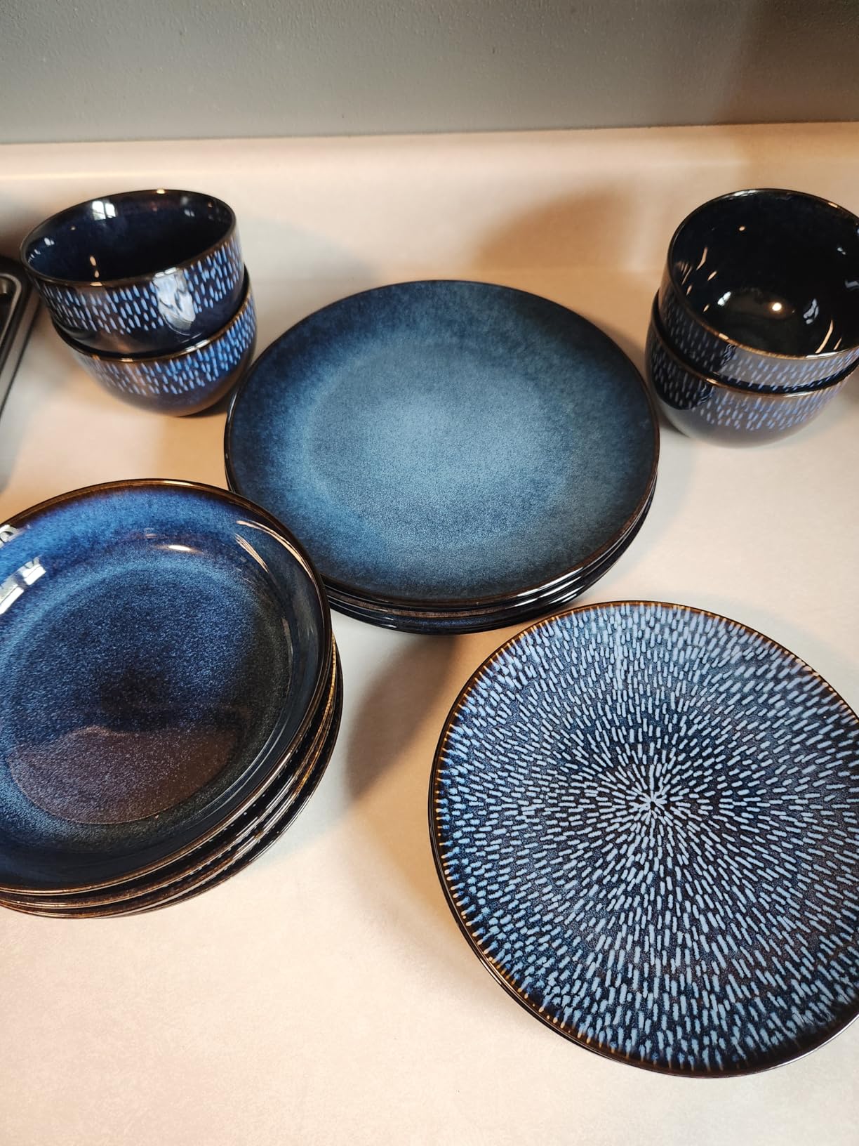 Gibson Elite Matisse 16-Piece Dinnerware Set – Double Bowl Reactive Glaze Cereamic Stoneware in Blue – Plates and Bowls Sets for 4, Microwave & Dishwasher Safe, Rustic Modern Design customer photo 1