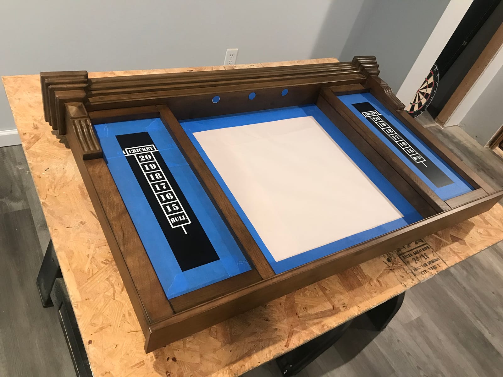 Barrington Pub Style Dartboard, Pre-Assembled with LED Lights, Woodhaven customer photo 2