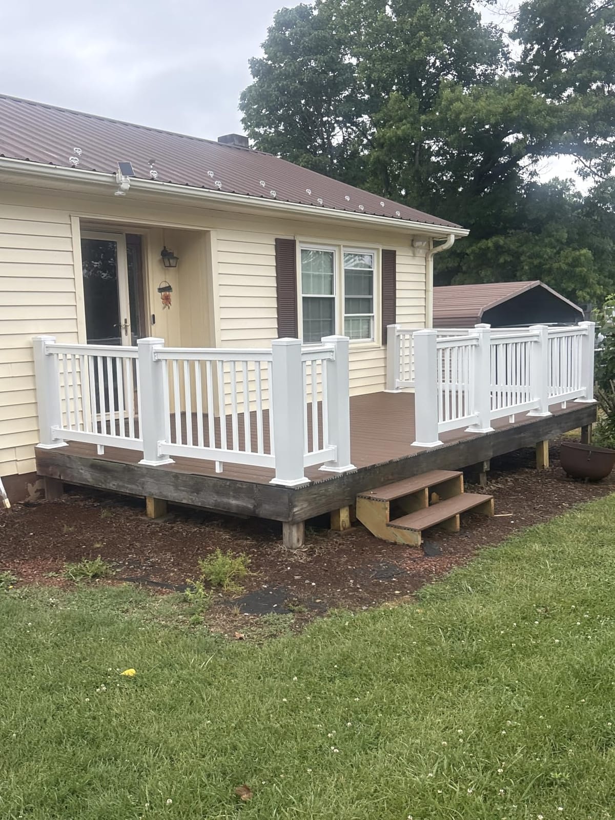 Weatherables Yorkshire Porch and Deck Railing Kit – Vinyl Railing Kit for Decks, Porches, Balconies, and More, Versatile Outdoor Railing (White, 36” x 4') customer photo 2