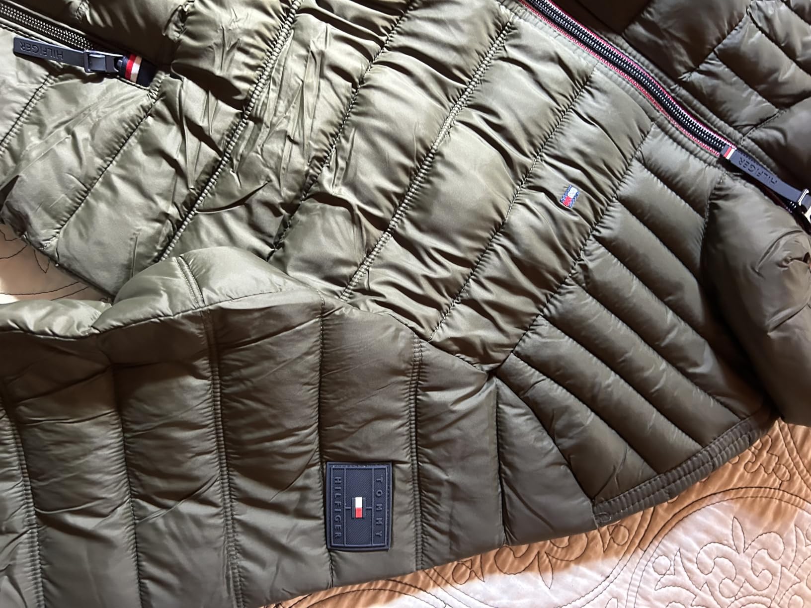 Tommy Hilfiger Mens Embroidered Logo Puffer Jacket customer photo 2