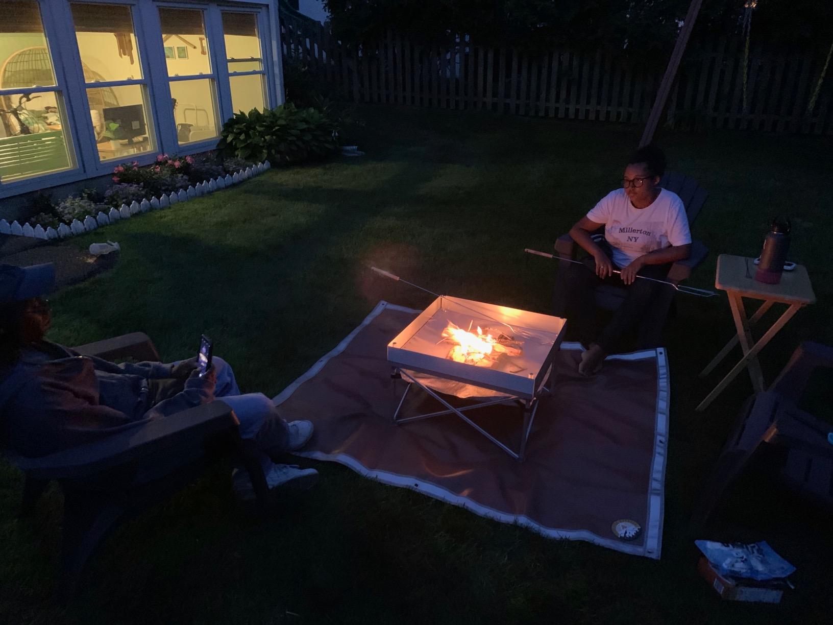 Fireside Outdoor Portable Fire Pit for Camping, Portable Fire Pit Grill for Backyard, Outdoor Firepit with Heat Protect, Camping Firepits, Standing Bonfire Outside for Backyard, 8 lb Weights - 24 inch customer photo 1