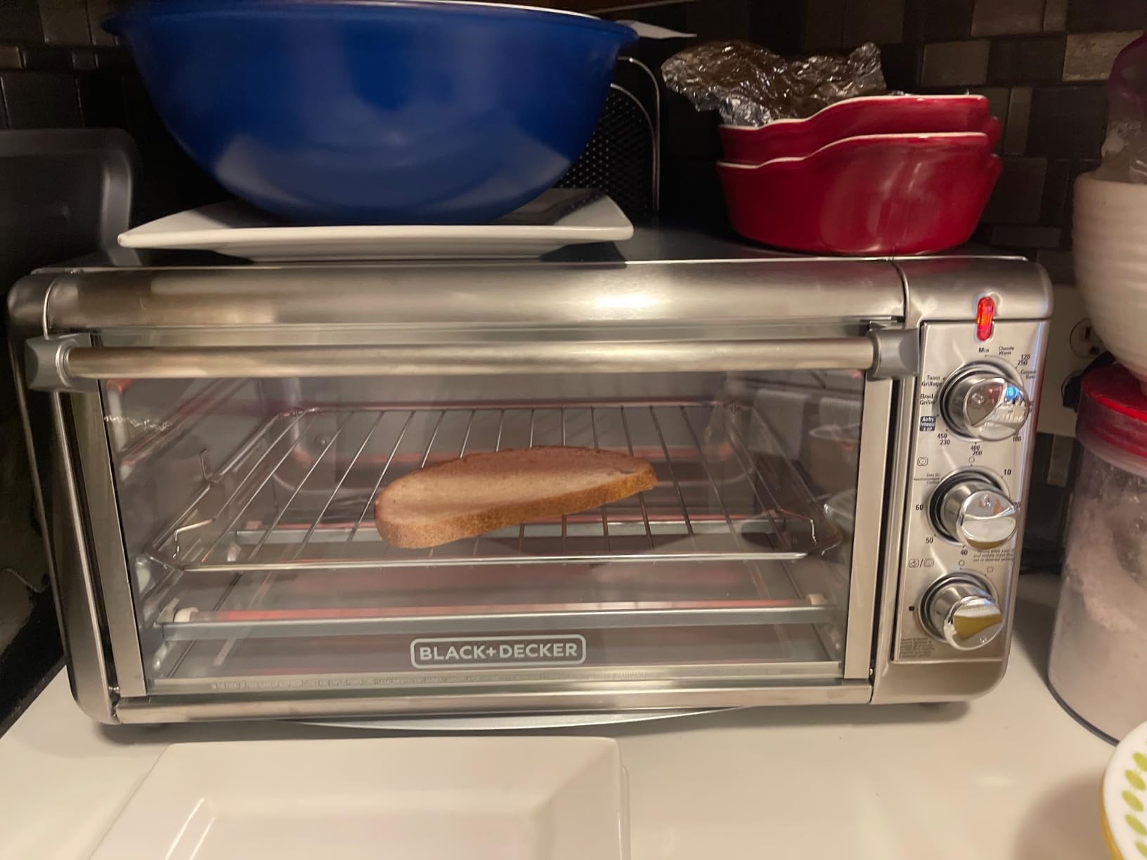 BLACK+DECKER XL 8-Slice Air Fry Toaster Oven, 5-in-1 customer photo 1