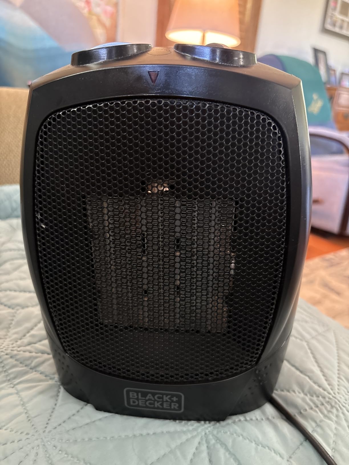 BLACK+DECKER Personal Ceramic Heater, 1500 Watts, BHDC201, Black customer photo 2
