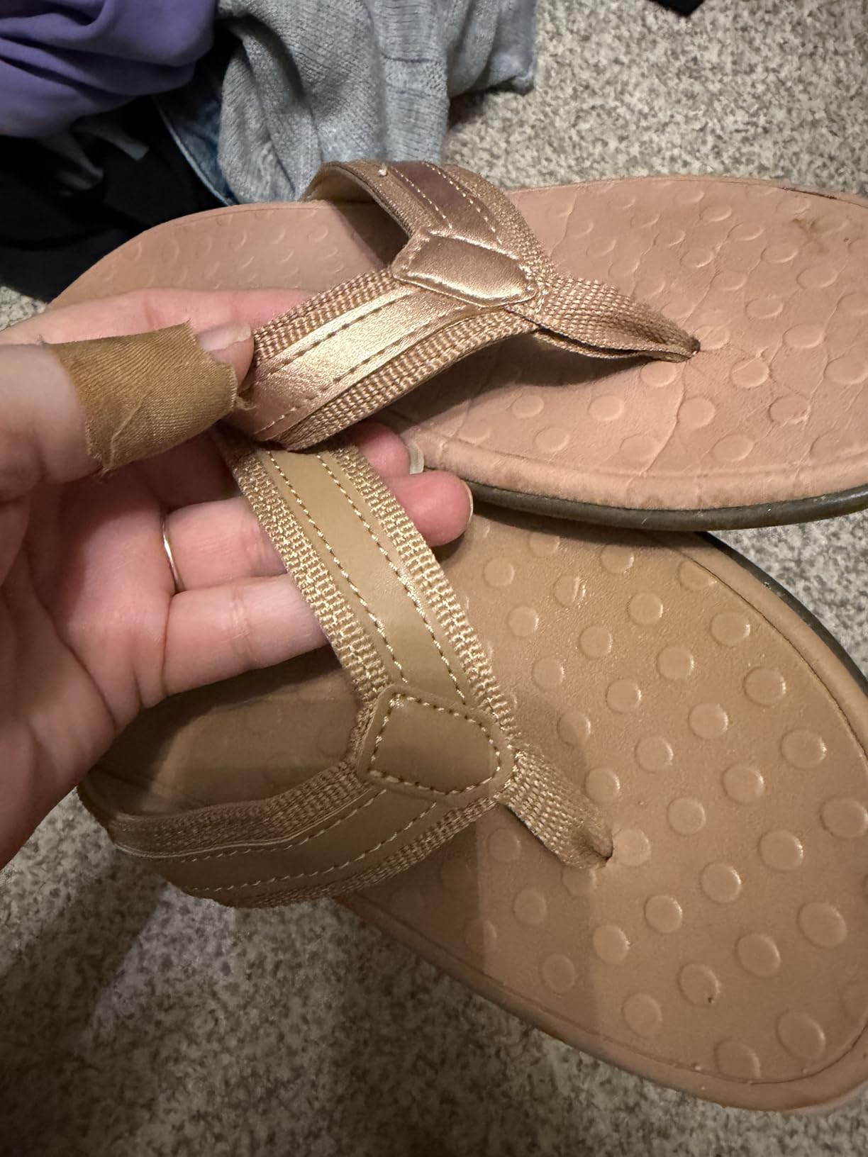 LLSOARSS Plantar Fasciitis Feet Sandal with Arch Support - Best Orthotic flip Flops for Flat Feet,Heel Pain- for Women customer photo 1