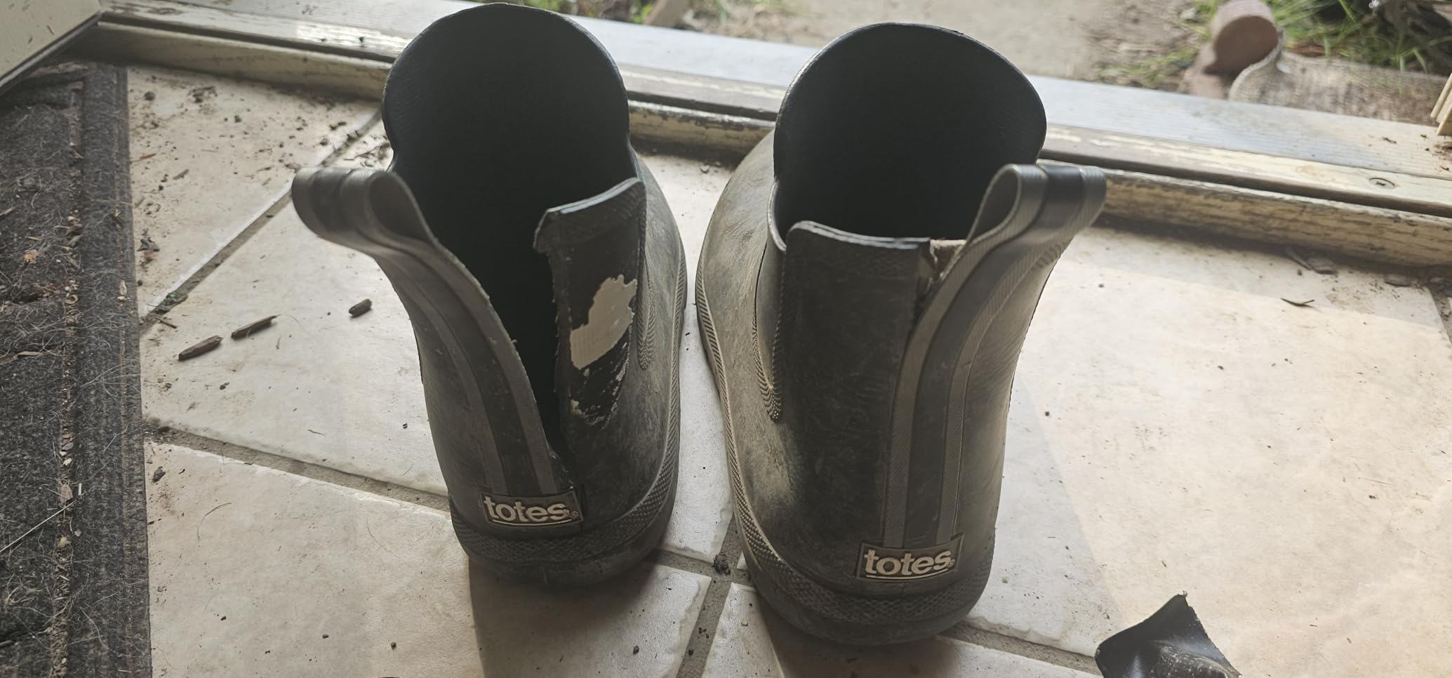 Totes Men's Everywear Chelsea Rain Boots customer photo 1